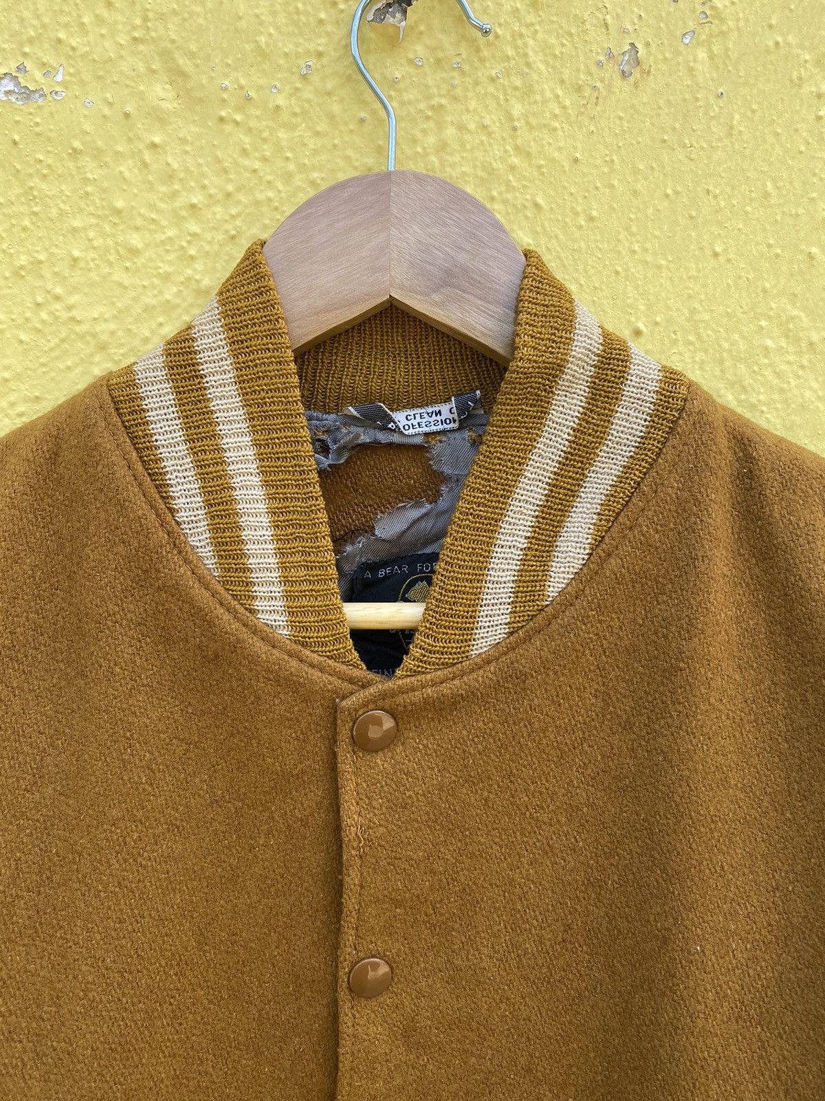 Vintage Vintage Golden bear wool varsity jacket Size US S / EU 44-46 / 1 - 9 Thumbnail