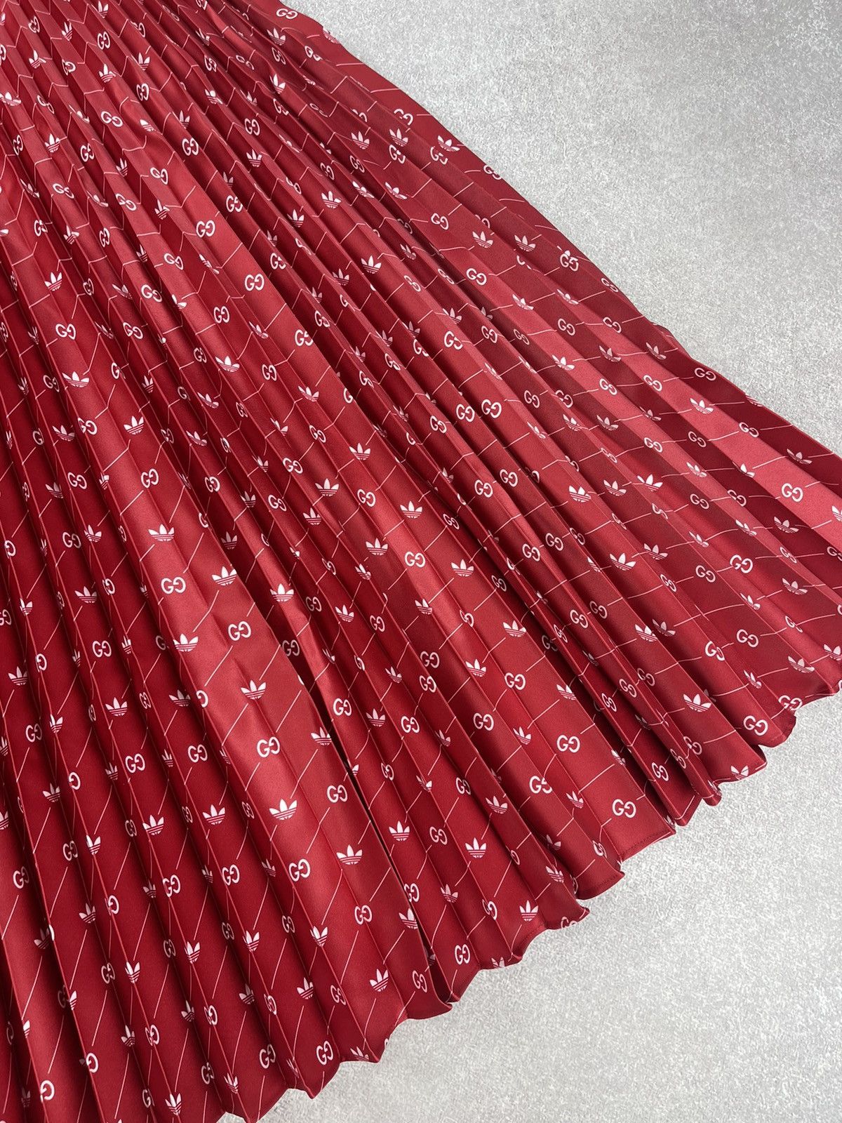 Gucci Adidas x Gucci Polyester Red Skirt Size 42 Size 28" / US 6 / IT 42 - 3 Thumbnail