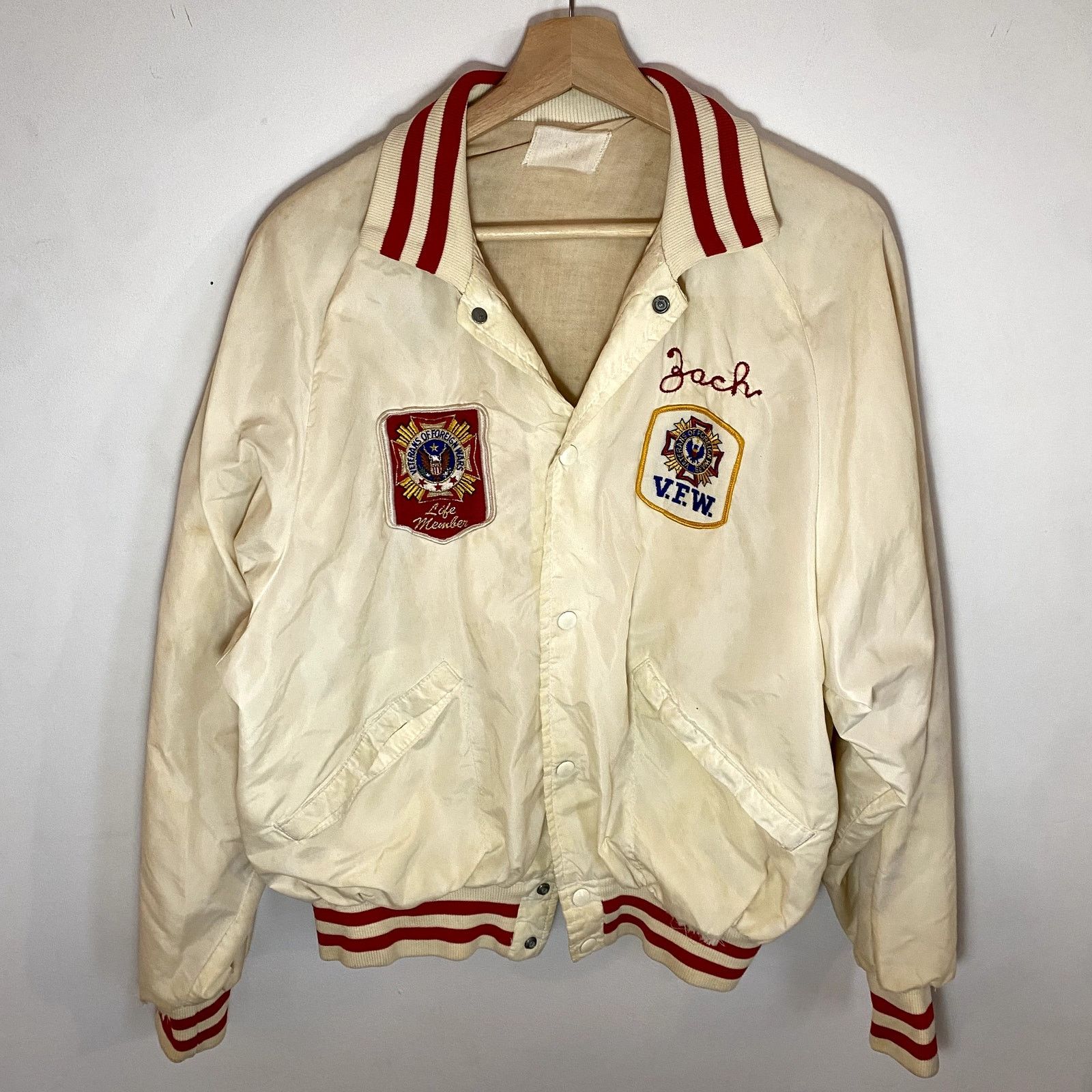Vintage Vintage Satin Varsity Jacket Chain Stitched VFW War Veterans Size US M / EU 48-50 / 2 - 1 Thumbnail