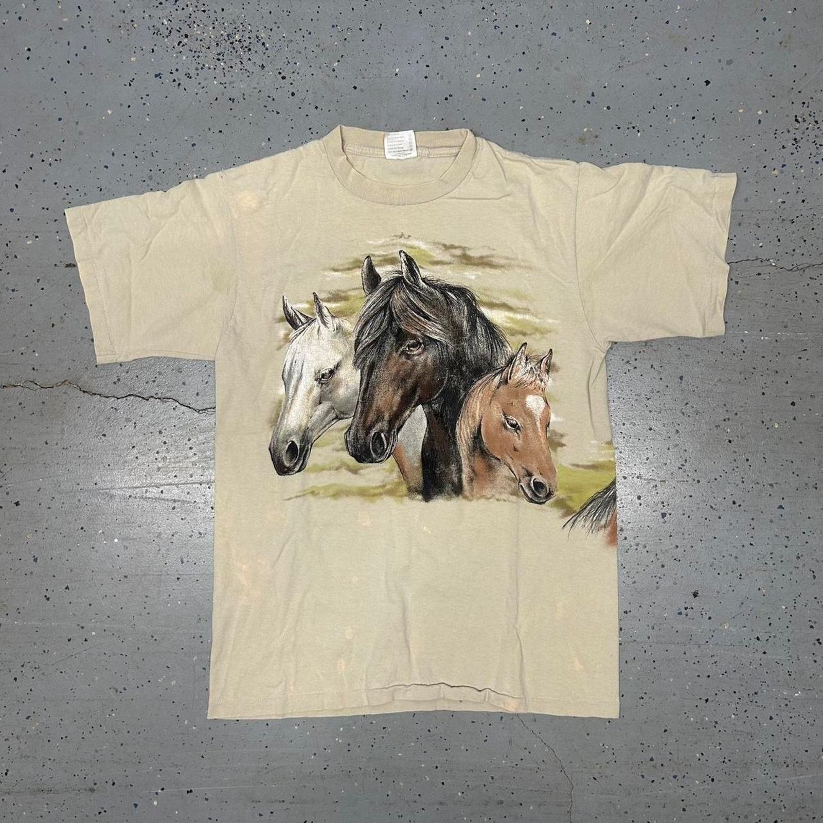 Other Cream vintage horse wrap around tee Size US L / EU 52-54 / 3 - 1 Thumbnail