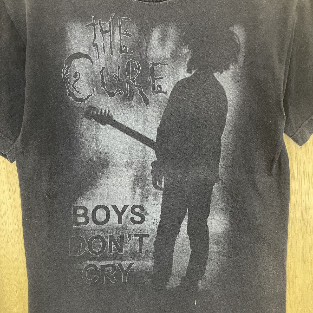 Band Tees Vintage The Cure Boys Dont Cry Big Logo Tee Size US S / EU 44-46 / 1 - 5 Thumbnail