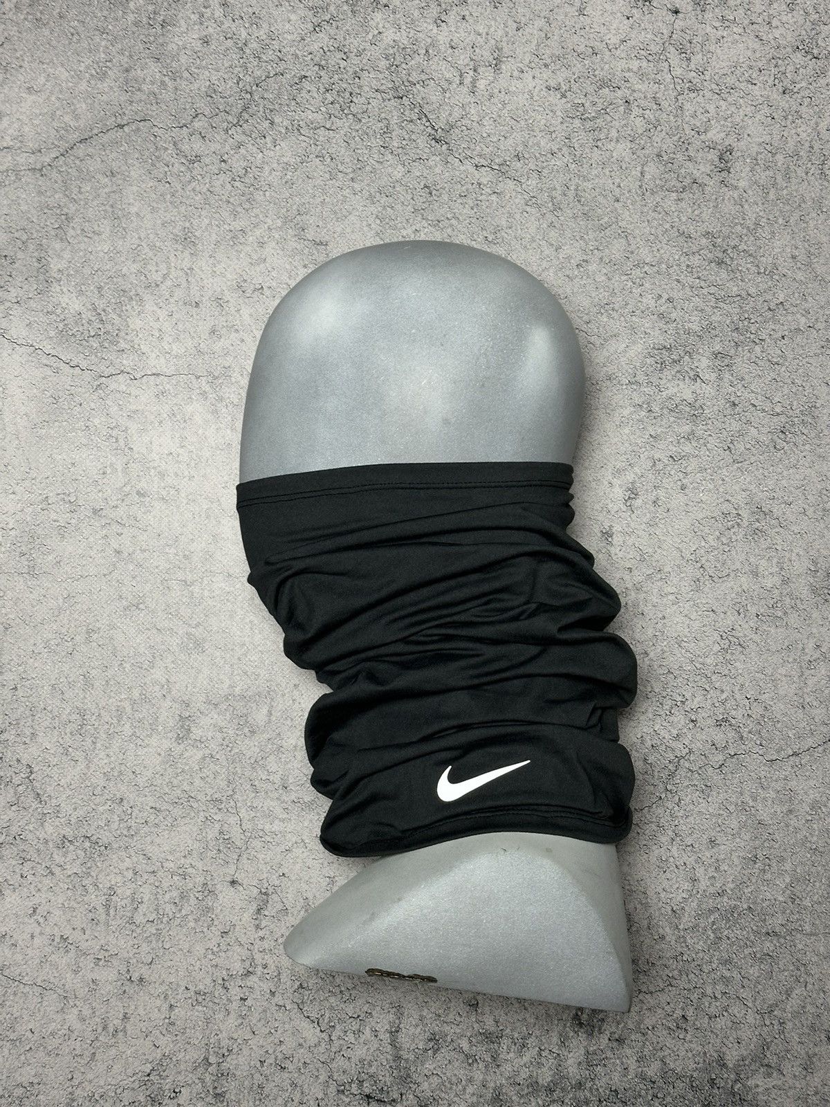 Nike Nike Dri-Fit Neck Wrap Warmer Buff Size ONE SIZE - 1 Thumbnail