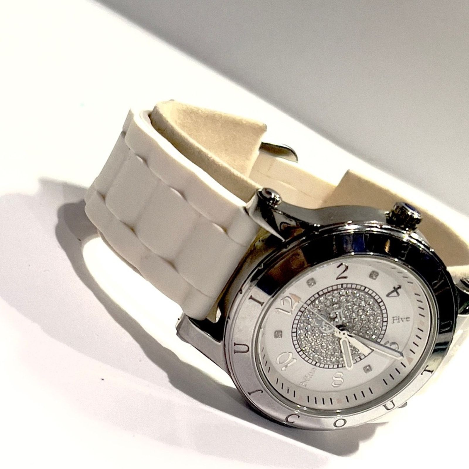 Juicy Couture JUICY COUTURE White Rubber Band Crystal Encrusted Dial Watch Size ONE SIZE - 4 Thumbnail