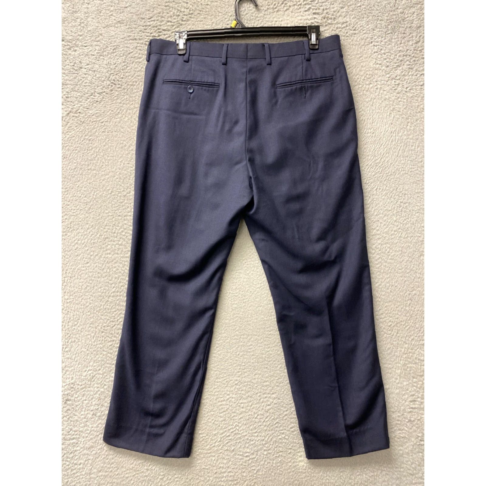Hart Schaffner Marx Hart Schaffner Marx Dress Pants Men’s 36x30 Navy Comfort Wool / 0258 Classic Straight Front / Belt Loops Casual Formal Business Size US 36 / EU 52 - 7 Thumbnail
