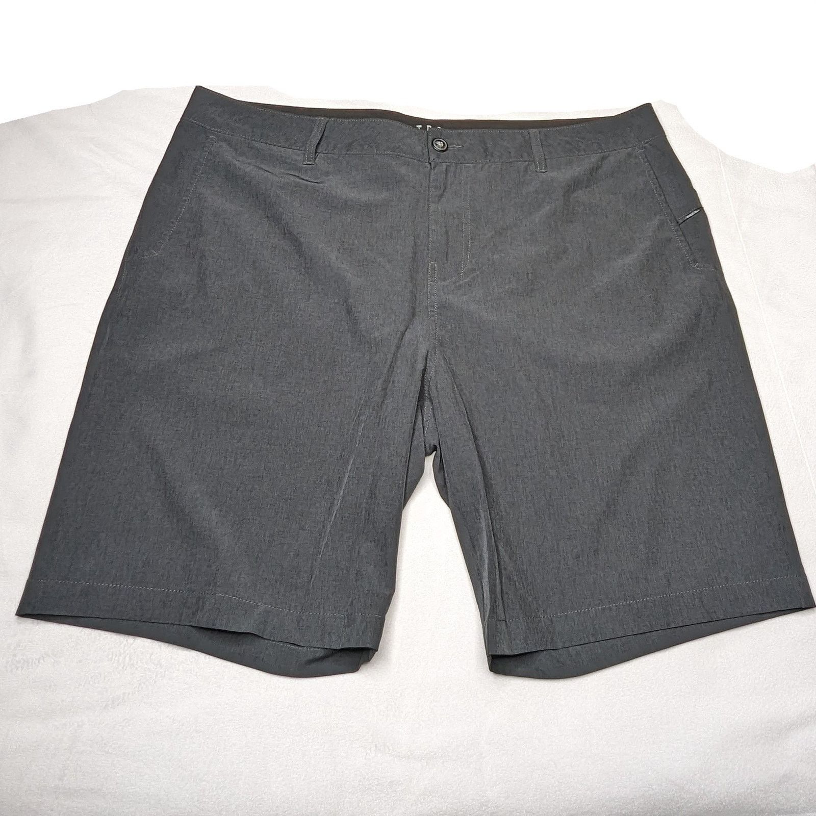 Other Nitrous Black Men's Hybrid Golf Shorts Black 40 Lightweight Size US 40 / EU 56 - 1 Thumbnail