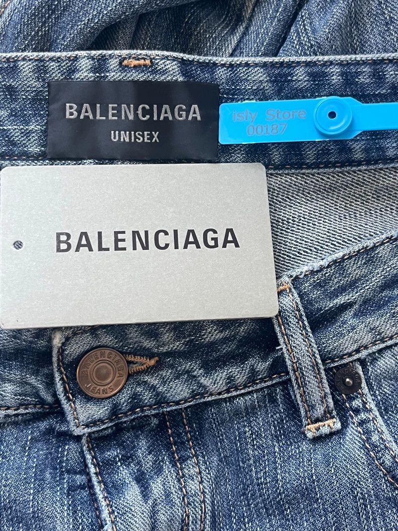 Balenciaga Balenciaga size M Solid monogrammed button pocket straight Size US 27 - 4 Thumbnail