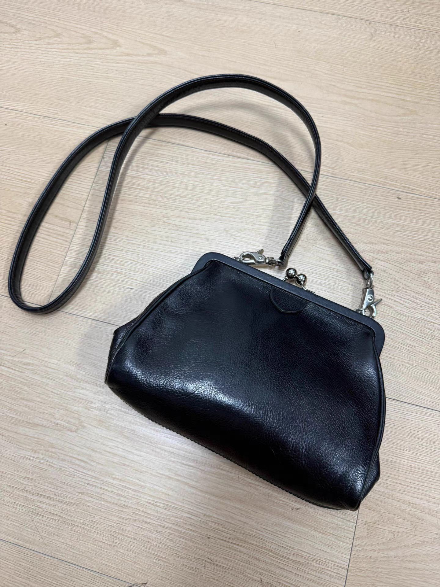 Yohji Yamamoto yohji yamamoto y's Kiss-lock Crossbody Bag K20 Size ONE SIZE - 1 Thumbnail