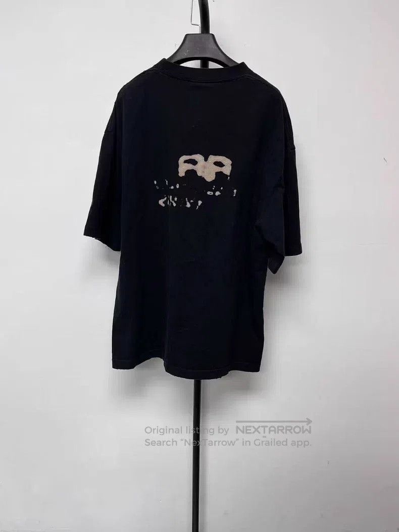 Balenciaga Balenciaga Letter Print Round Neck Pullover Short Sleeve T Size US XL / EU 56 / 4 - 2 Thumbnail