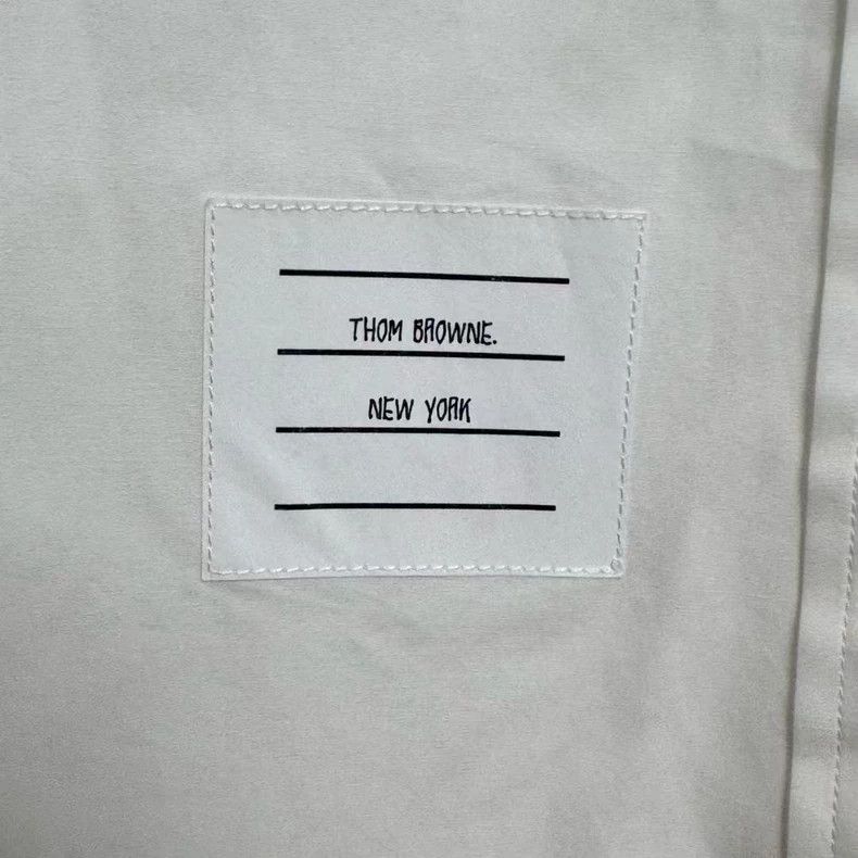 Thom Browne Thom Browne size38 Lady's striped satin pointed collar shir Size XS / US 0-2 / IT 36-38 - 4 Thumbnail