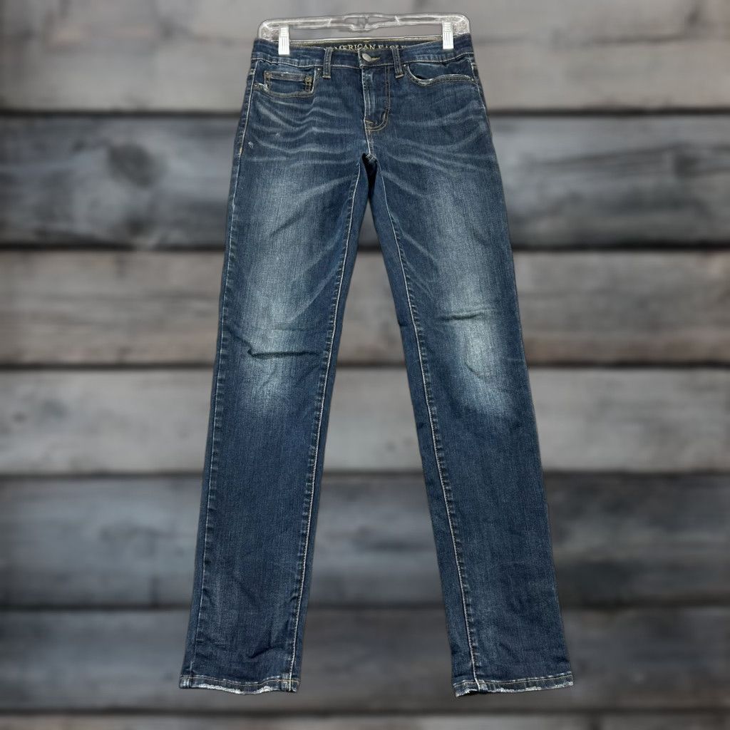 American Eagle Outfitters American Eagle Jeans Mens 28x30 Denim Skinny Relaxed Dark Wash Distressed 5-Pocket Design Blue Cotton Stretch Leather? Wait no leather. Size US 28 / EU 44 - 1 Thumbnail