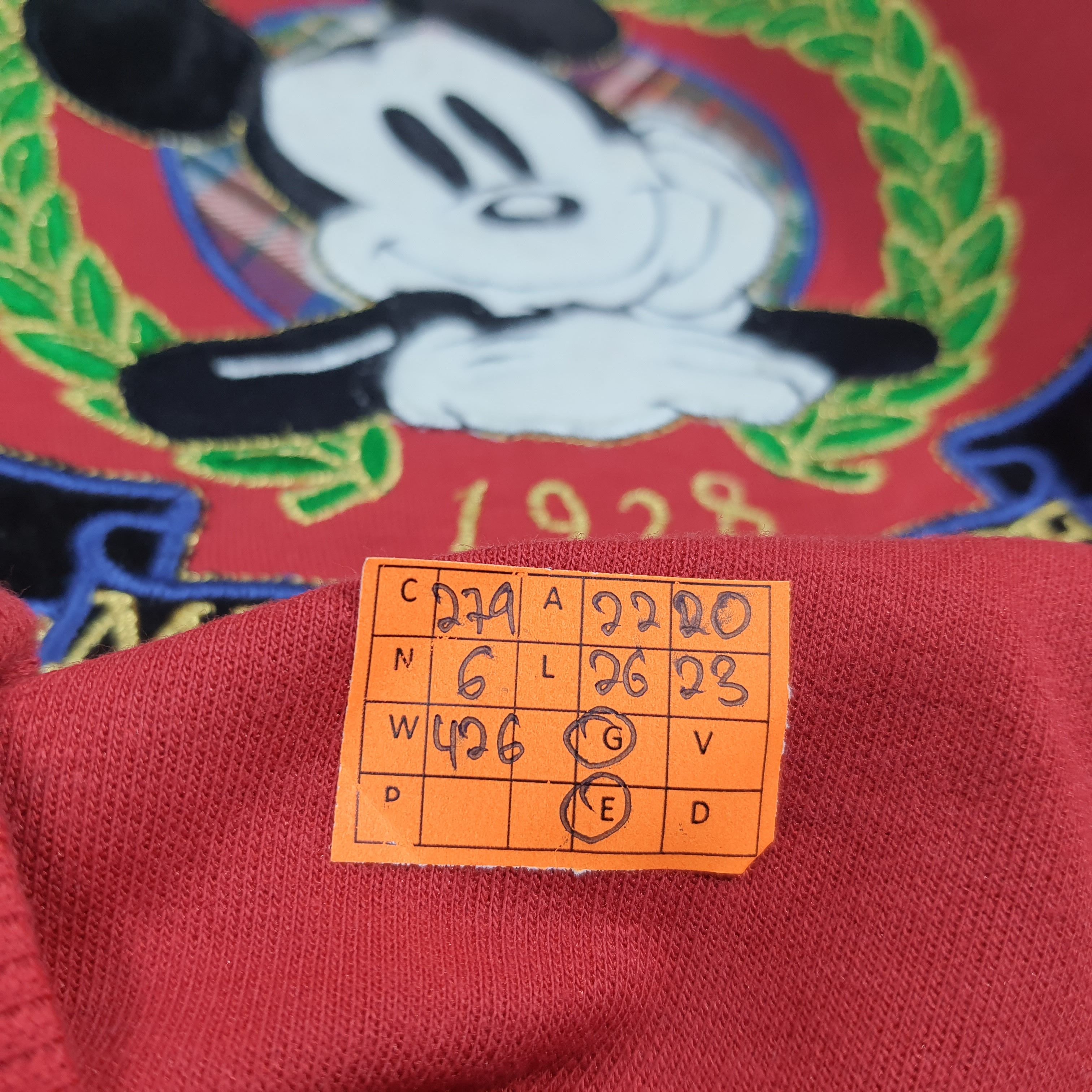 Mickey Unlimited Vintage Mickey Mouse Pullover Disney 90s C279N6 Size US M / EU 48-50 / 2 - 8 Thumbnail