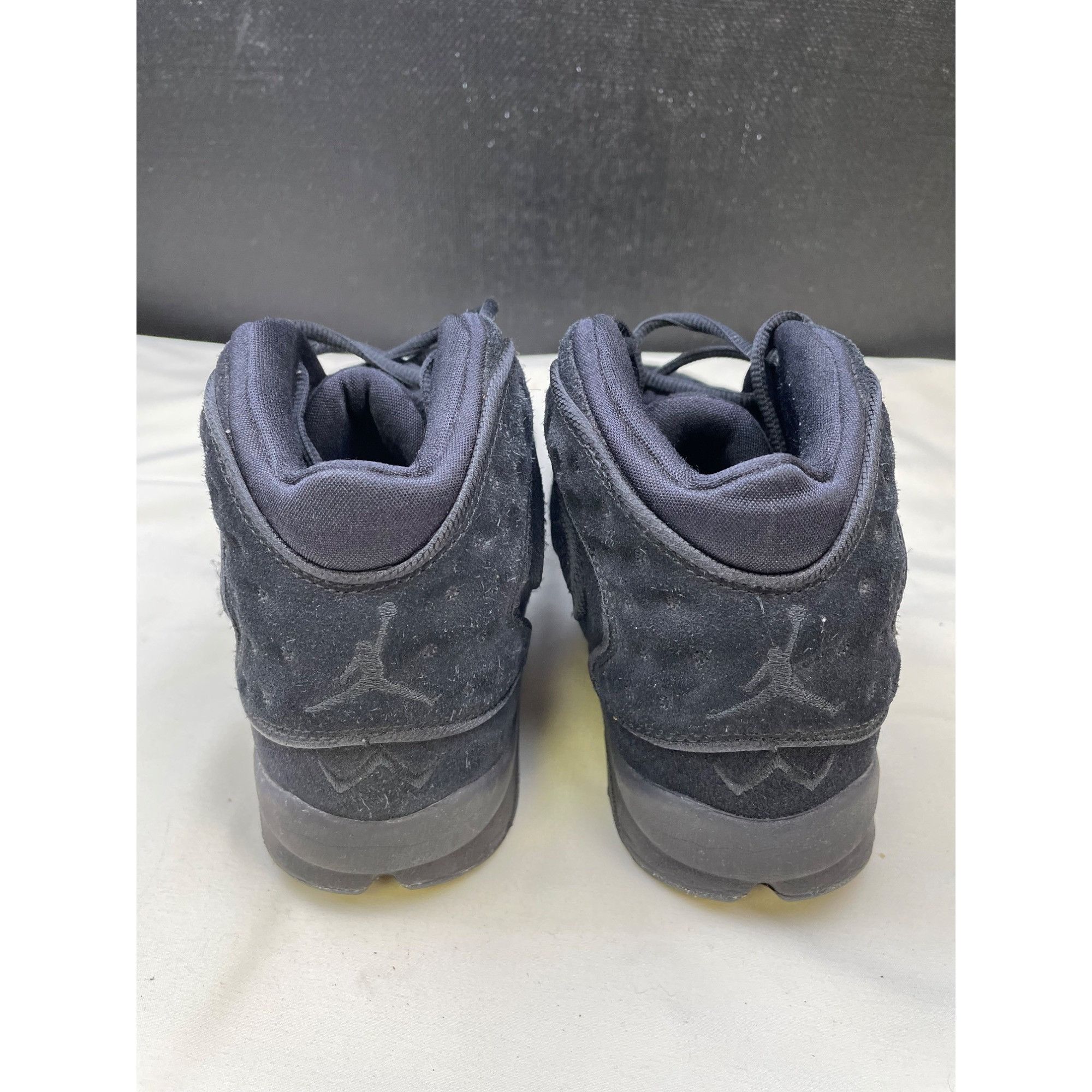 Jordan Brand Jordan Womens Black Metallic Gold Sneakers Shoes Size 10 SKU Size US 10 / IT 40 - 5 Thumbnail