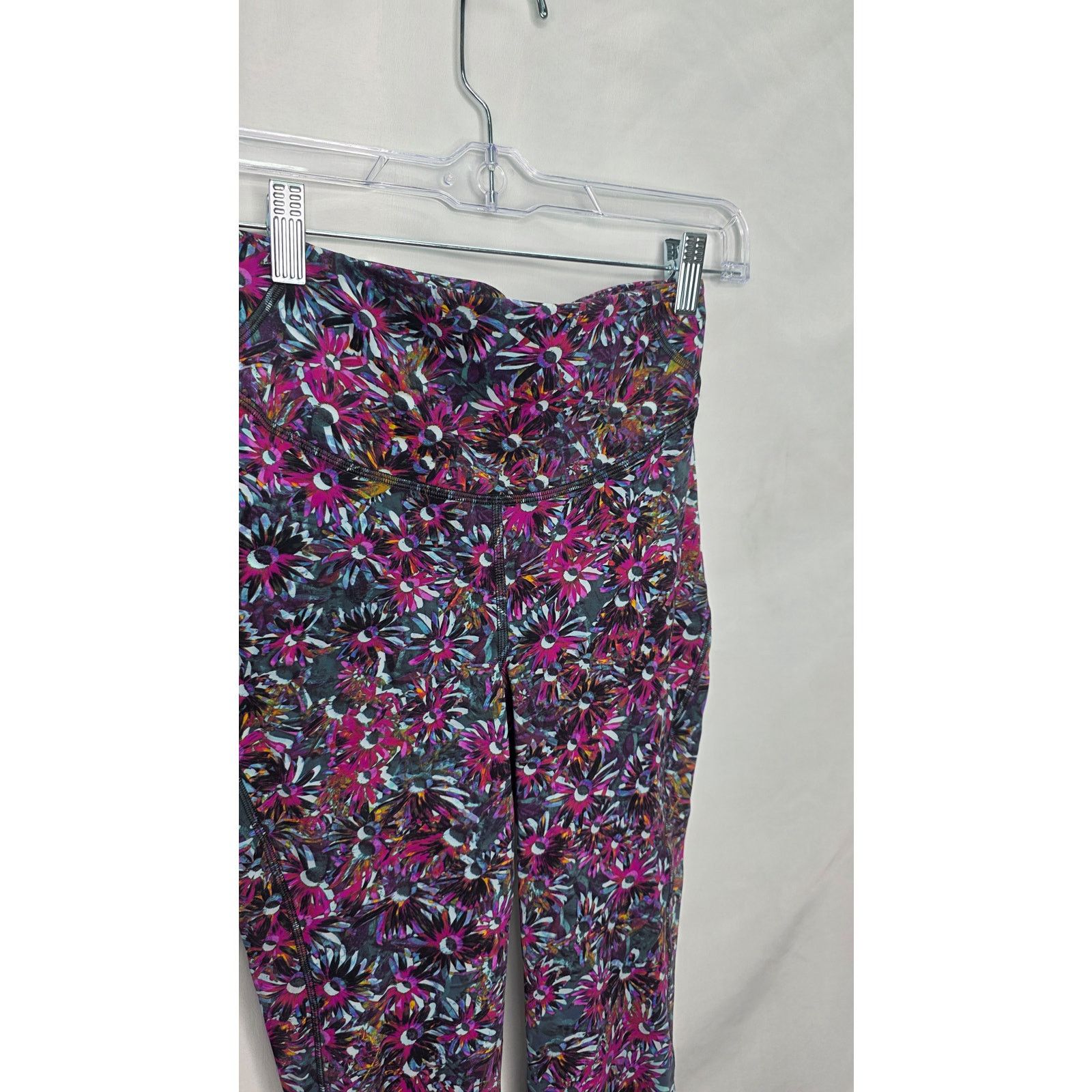 Lululemon Lululemon Base Pace High Rise Running Tight 25" Leggings 6 Size 28" / US 6 / IT 42 - 6 Thumbnail