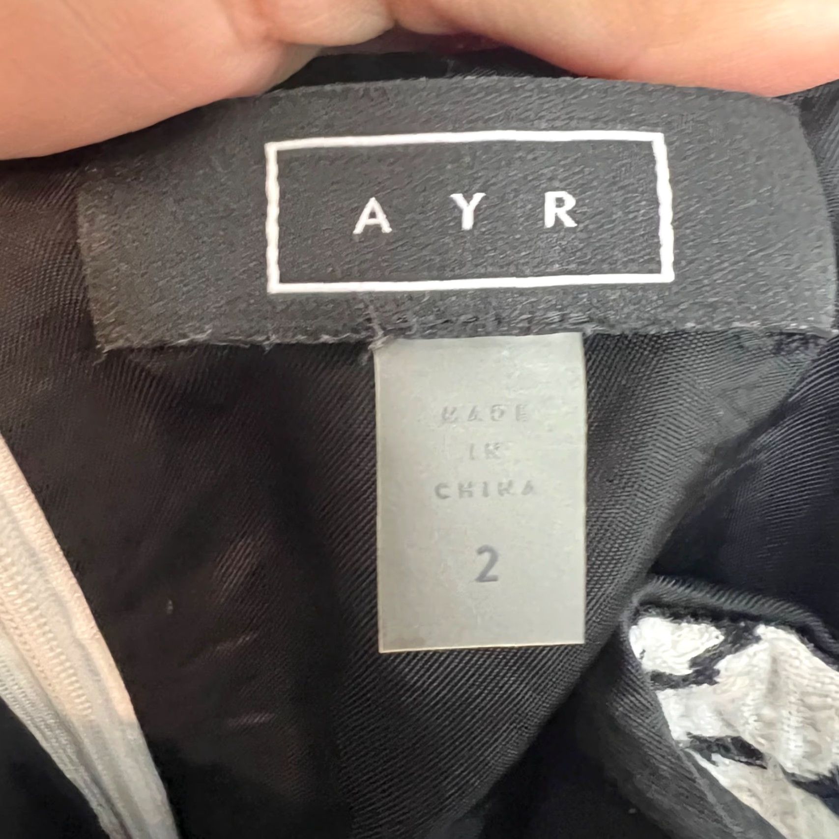 AYR AYR Womens Dress Mini Chevron Textured Black White Sleeveless Casual Size 2 Adult Womens 2 White Chevron Mini Dress AYR Women’s Apparel Size XS / US 0-2 / IT 36-38 - 3 Thumbnail