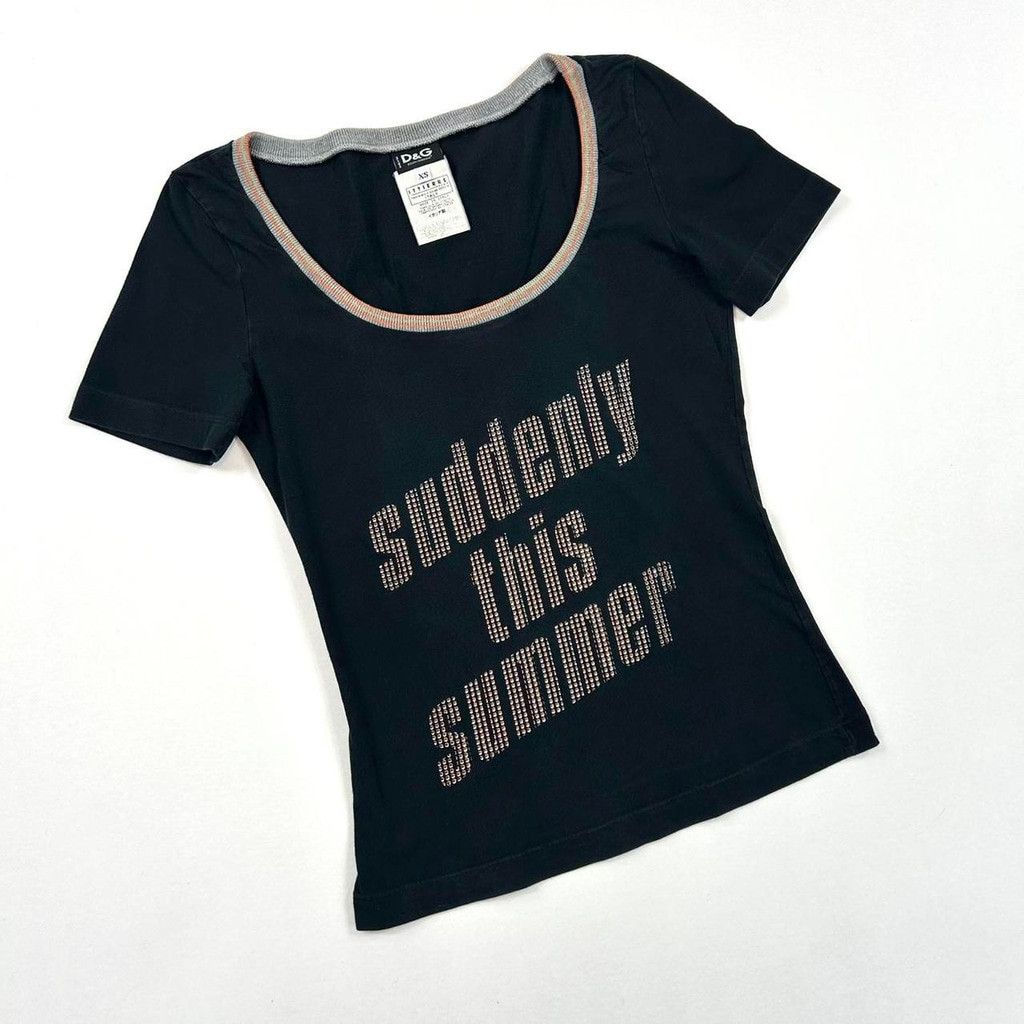 Dolce & Gabbana y2k D&G black short sleeve top, 'suddenly this summer' print Size XS / US 0-2 / IT 36-38 - 1 Thumbnail