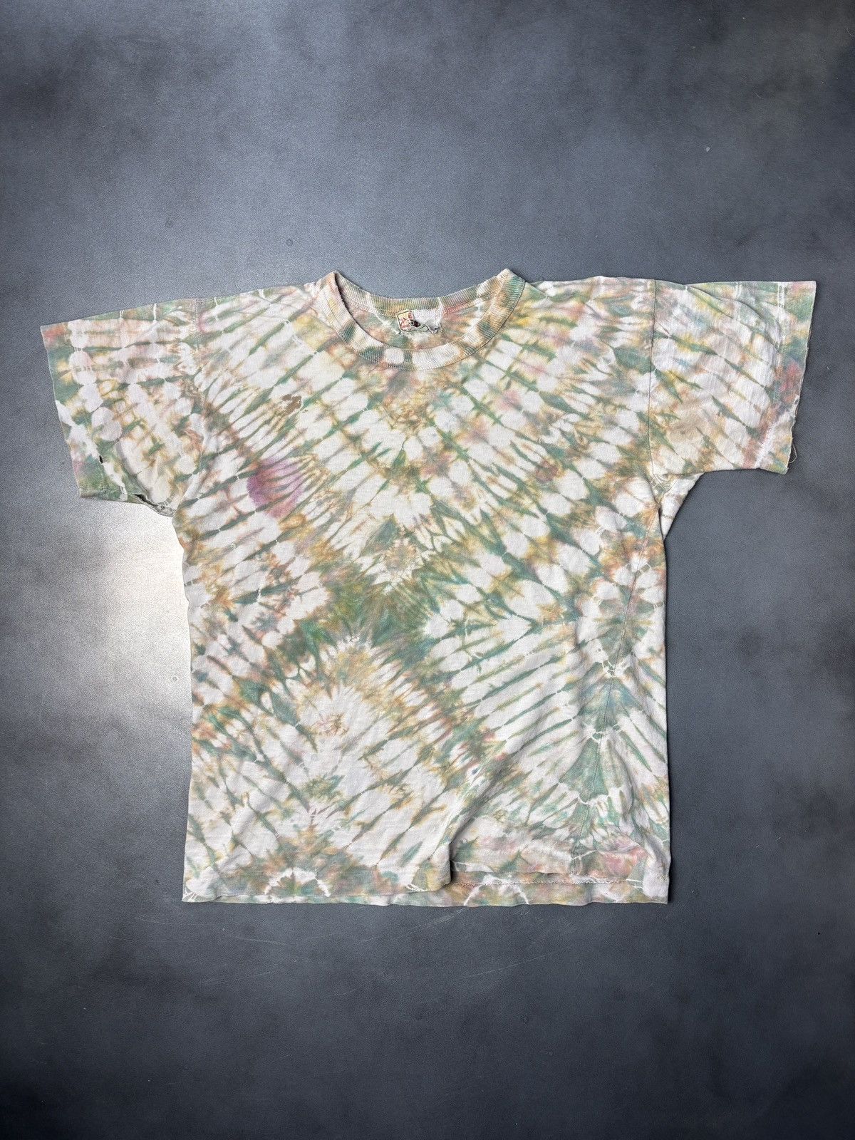 Vintage 1970s Tie Dye T-Shirt Vintage Thrashed Faded Distressed Swan Size US S / EU 44-46 / 1 - 13 Thumbnail