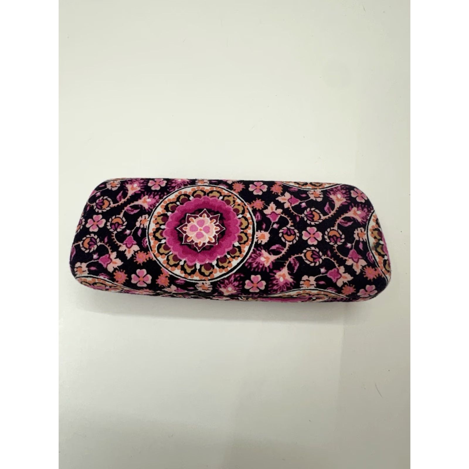 Vera Bradley Vera Bradley Raspberry Medallion Hardshell Glasses Case Eyeglasses Cover Clutch Unisex Adults Small Raspberry Paisley Vintage No Size ONE SIZE - 3 Thumbnail