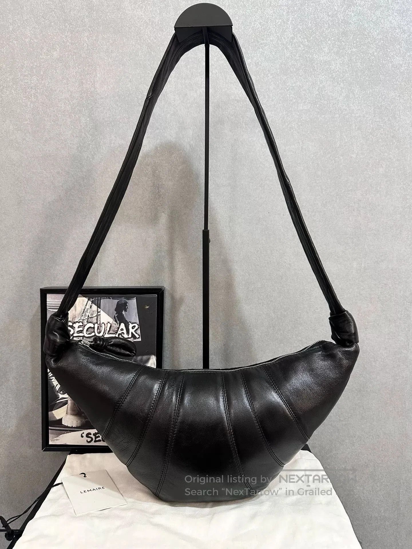 Lemaire Lemaire Medium Black Sheepskin Croissant Bag. Size ONE SIZE - 4 Thumbnail