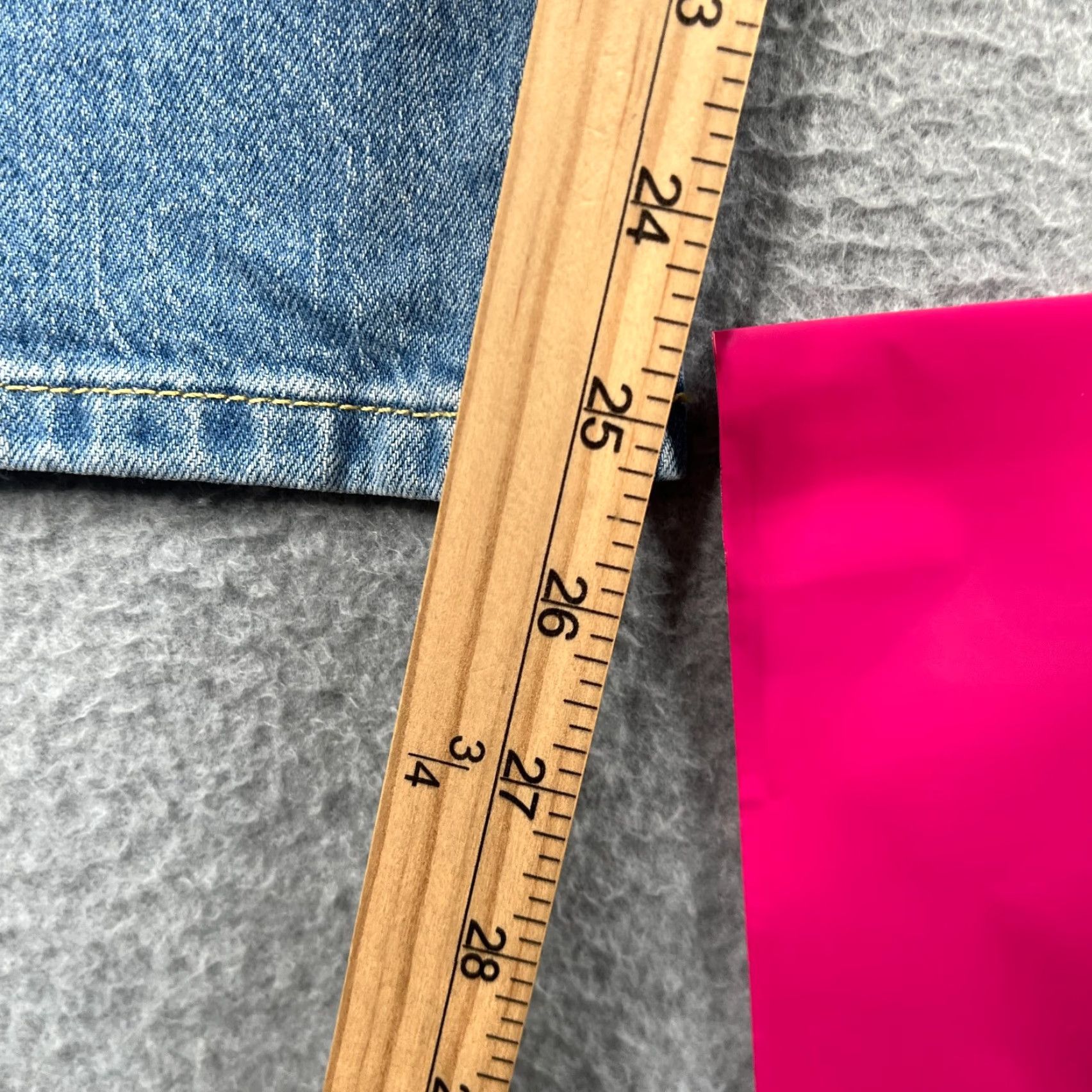 Lee Lee Jeans Women 18 Plus Blue Mid Rise Straight Crop NWT Denim 5-Pocket Style Straight Womens Size 40" / US 18 - 4 Thumbnail