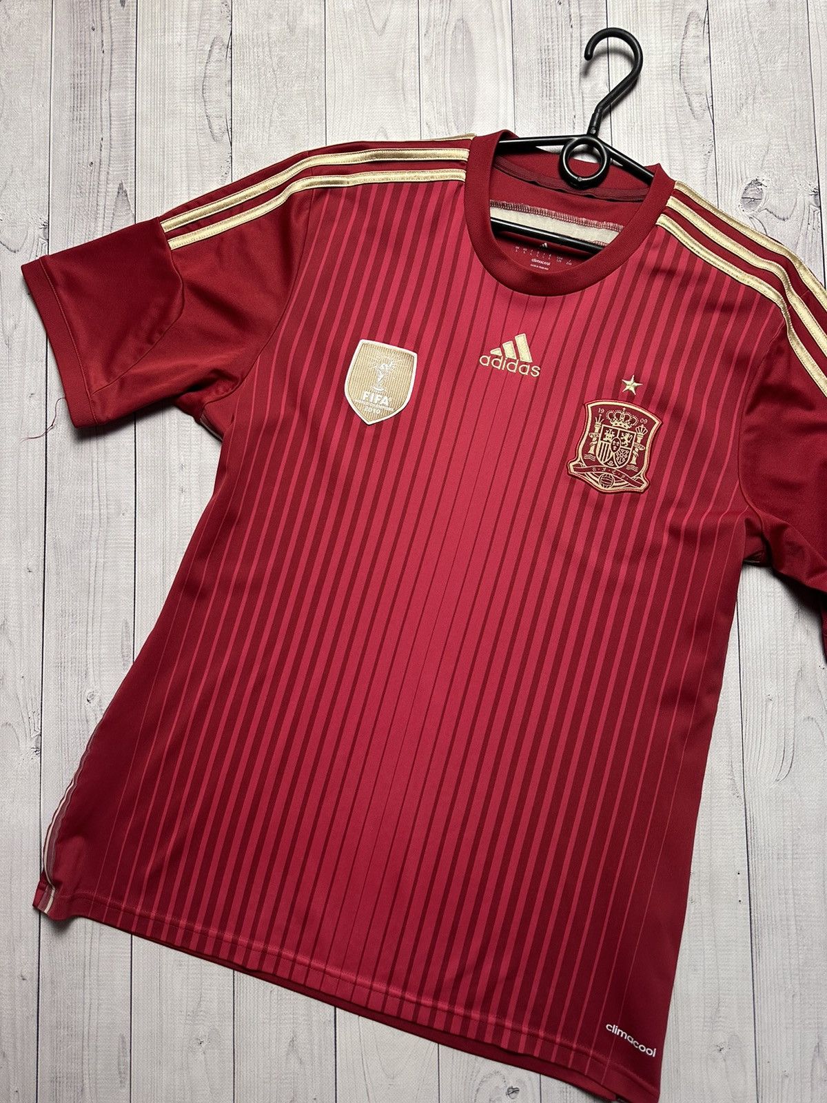Adidas × Vintage Vintage adidas Spain soccer jersey size L red Size US L / EU 52-54 / 3 - 2 Thumbnail