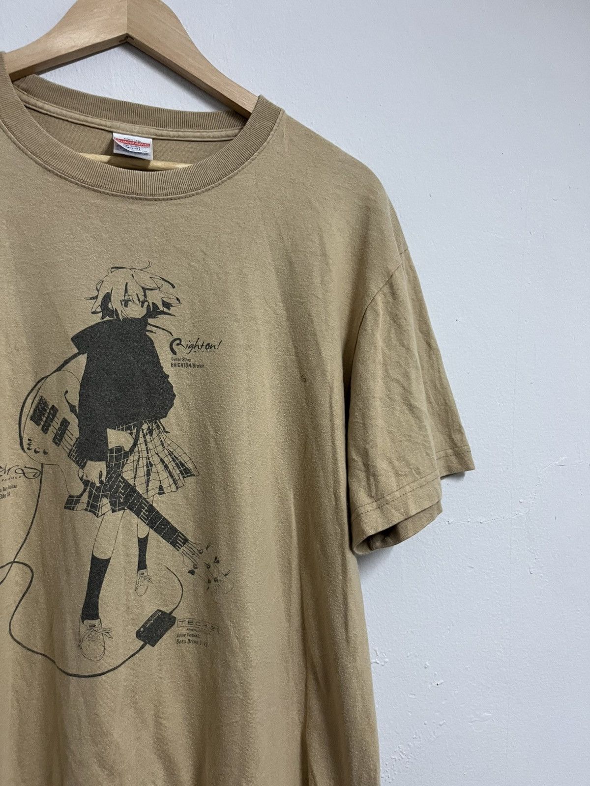 Anime 💥Brighton Guitar Japanese Anime T Shirts Size US L / EU 52-54 / 3 - 4 Thumbnail