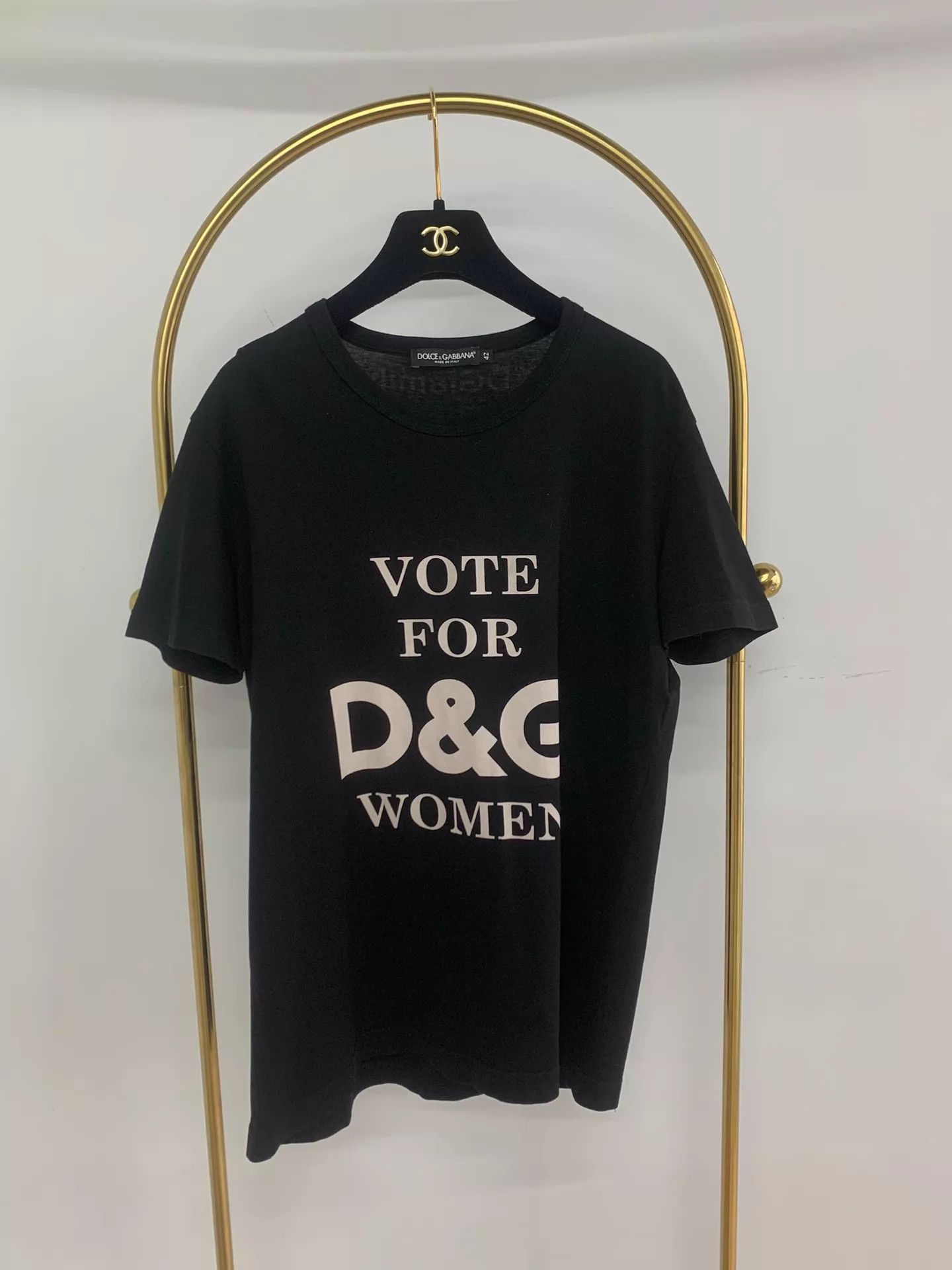 Dolce & Gabbana Dolce&Gabbana Black Letter Short Sleeve Tee 42 New Size US XS / EU 42 / 0 - 1 Thumbnail