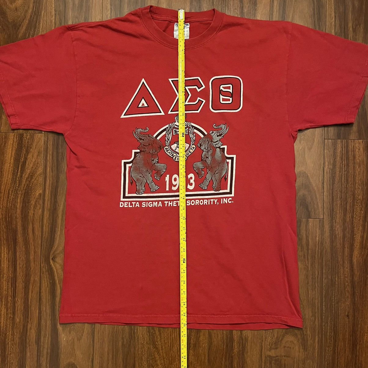 Vintage Vintage 90s Sorority Delta Sigma Theta Graphic Shirt XL Size US XL / EU 56 / 4 - 2 Thumbnail