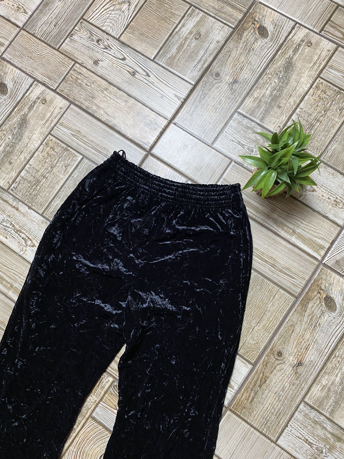 Saint Laurent Paris Saint laurent wide leg velvet trousers size 36 Size 36" / US 14 / IT 50 - 18 Thumbnail
