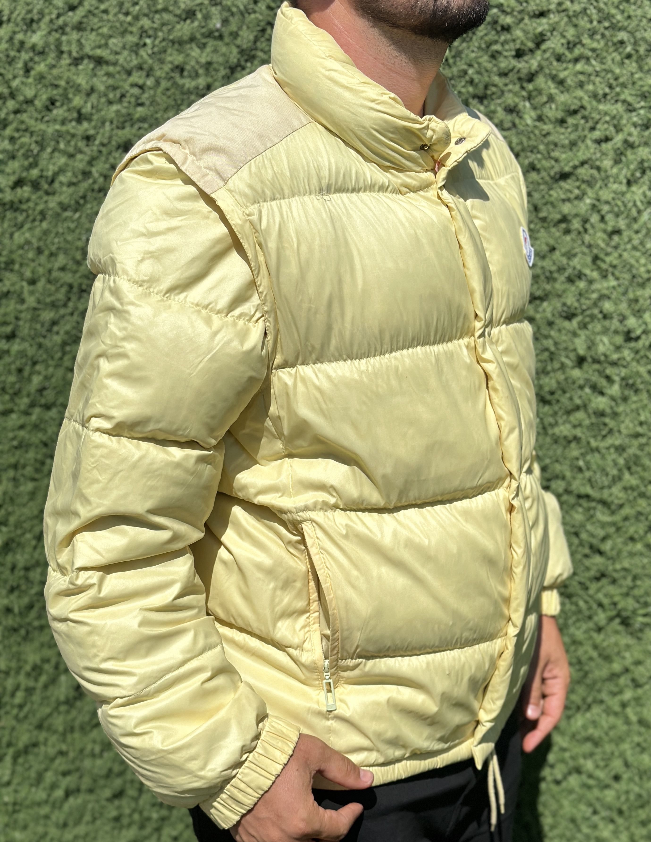 Moncler Rare Grenoble Moncler 1984 Goose Down Piumino Size 3 M L Size US L / EU 52-54 / 3 - 6 Thumbnail