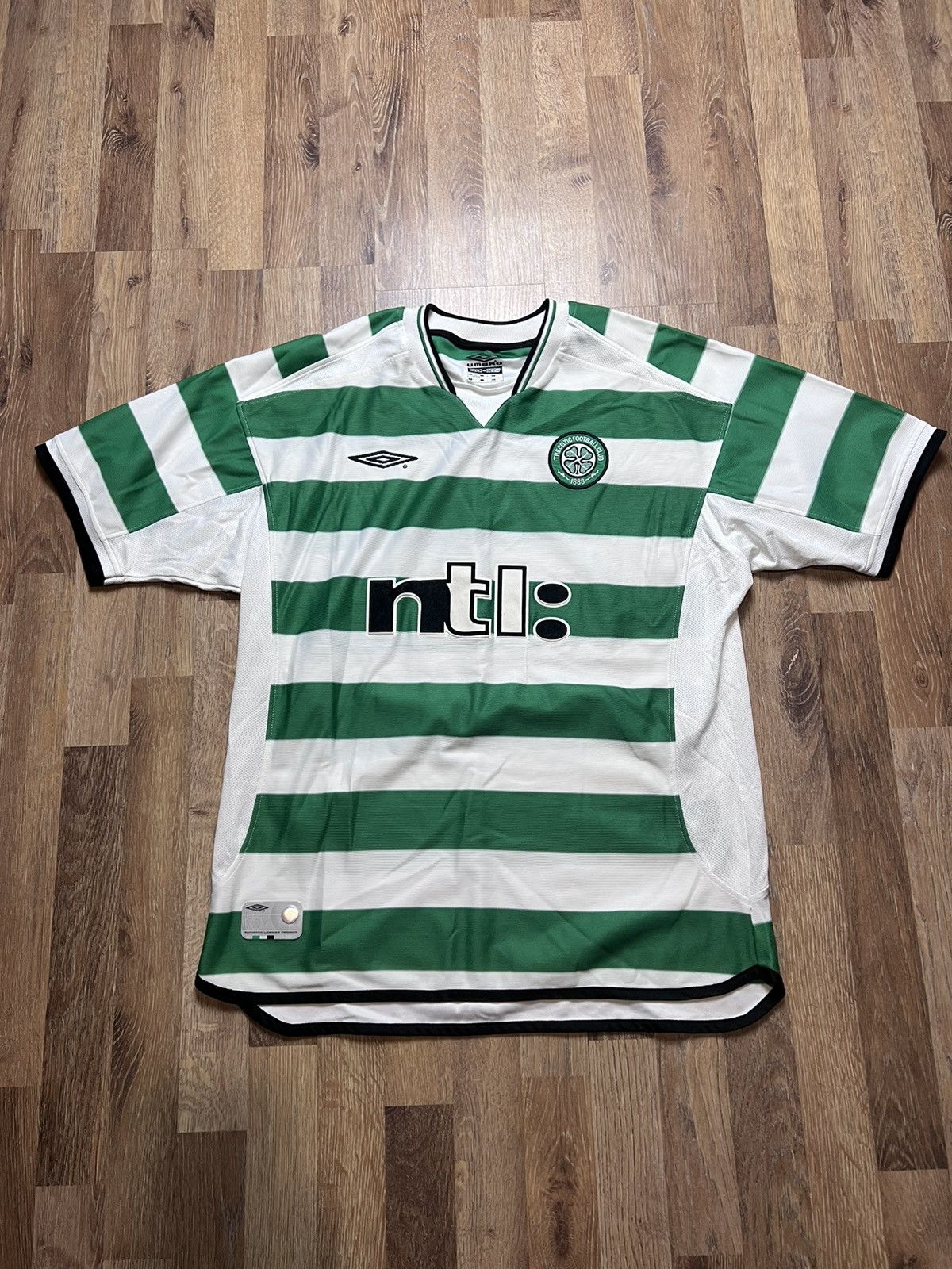 Umbro × Vintage Umbro Celtic jersey 2003 Size US L / EU 52-54 / 3 - 1 Thumbnail