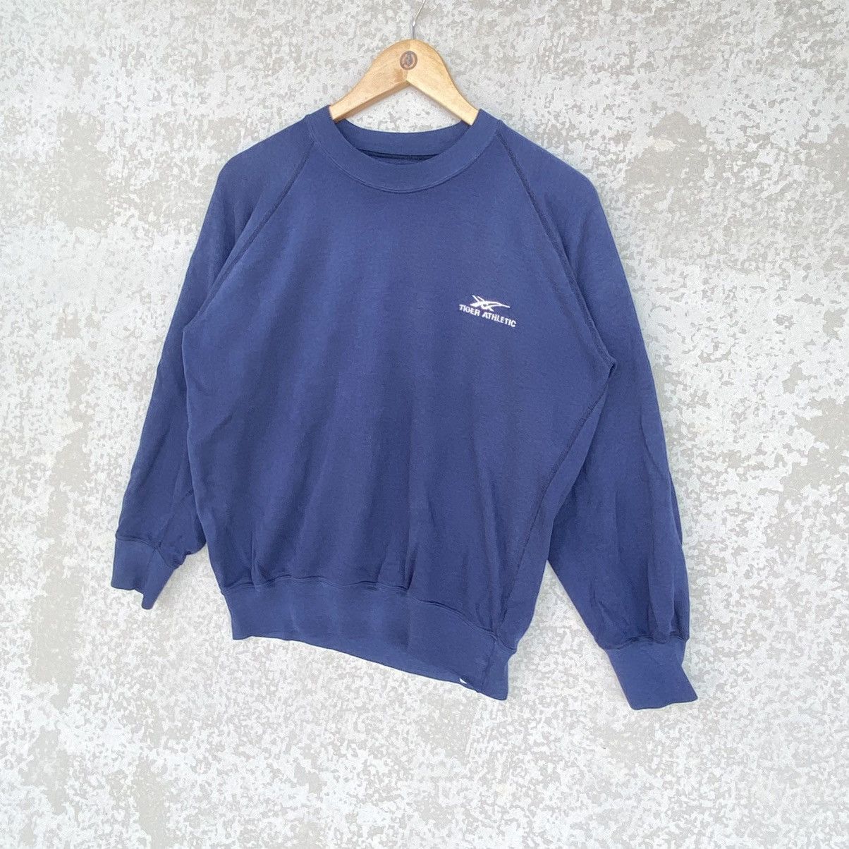 Other Vintage Tiger Athletic Crewneck Sweatshirt Blue Size S Size US S / EU 44-46 / 1 - 2 Thumbnail