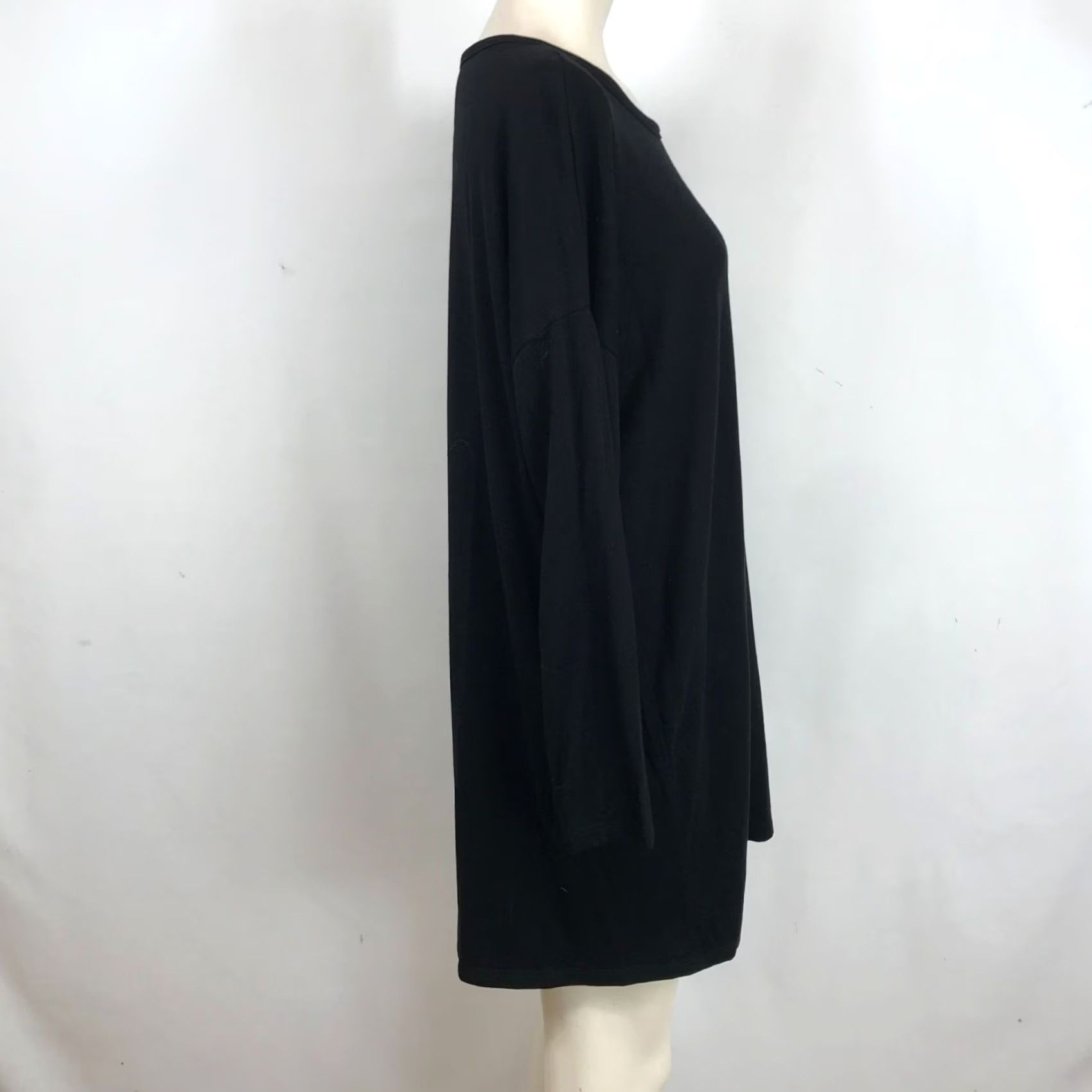 Eileen Fisher EILEEN FISHER TUNIC TOP WOMEN'S MEDIUM BLACK V NECK LONG SLEEVE TENCEL BLEND Size M / US 6-8 / IT 42-44 - 4 Thumbnail