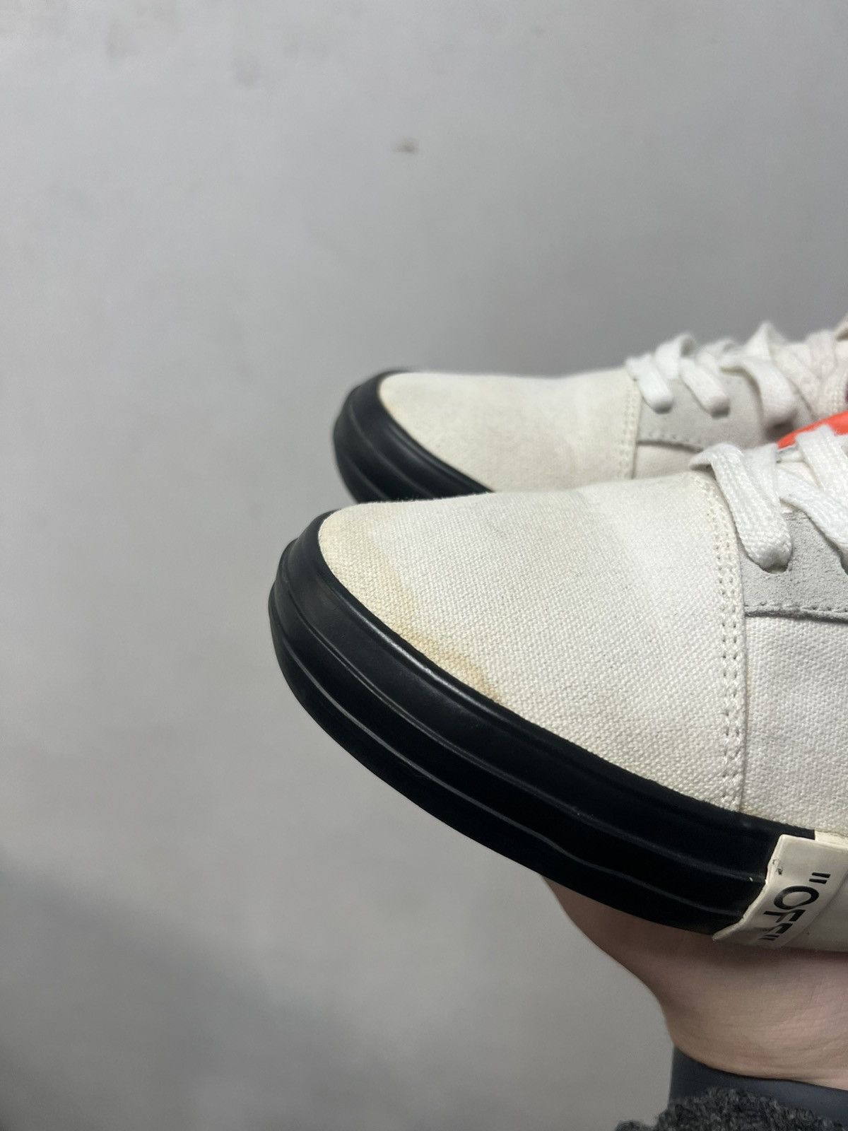 Off-White Off White Vulcanized Sneaker Shoes White Size US 5.5 / EU 38 - 9 Thumbnail
