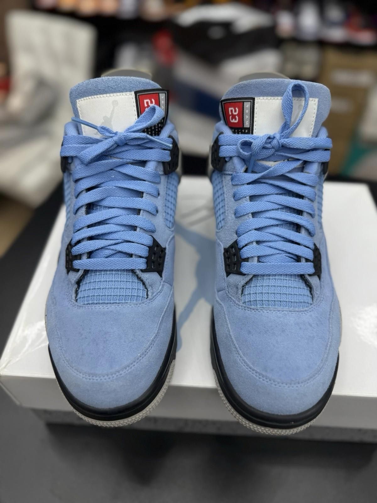 Jordan Brand Size 10.5 - Air Jordan 4 Retro University Blue/Black UNC Size US 10.5 / EU 43-44 - 3 Thumbnail