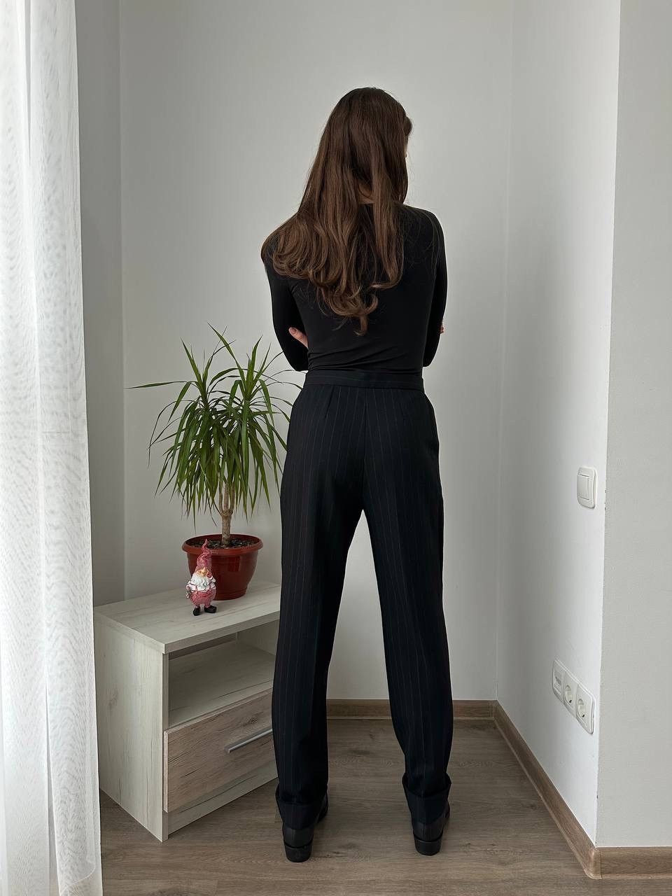 Dolce & Gabbana × Vintage Vintage Dolce&Gabbana Pinstripe Black Wool Women’s Pants Size 32" / US 10 / IT 46 - 6 Thumbnail