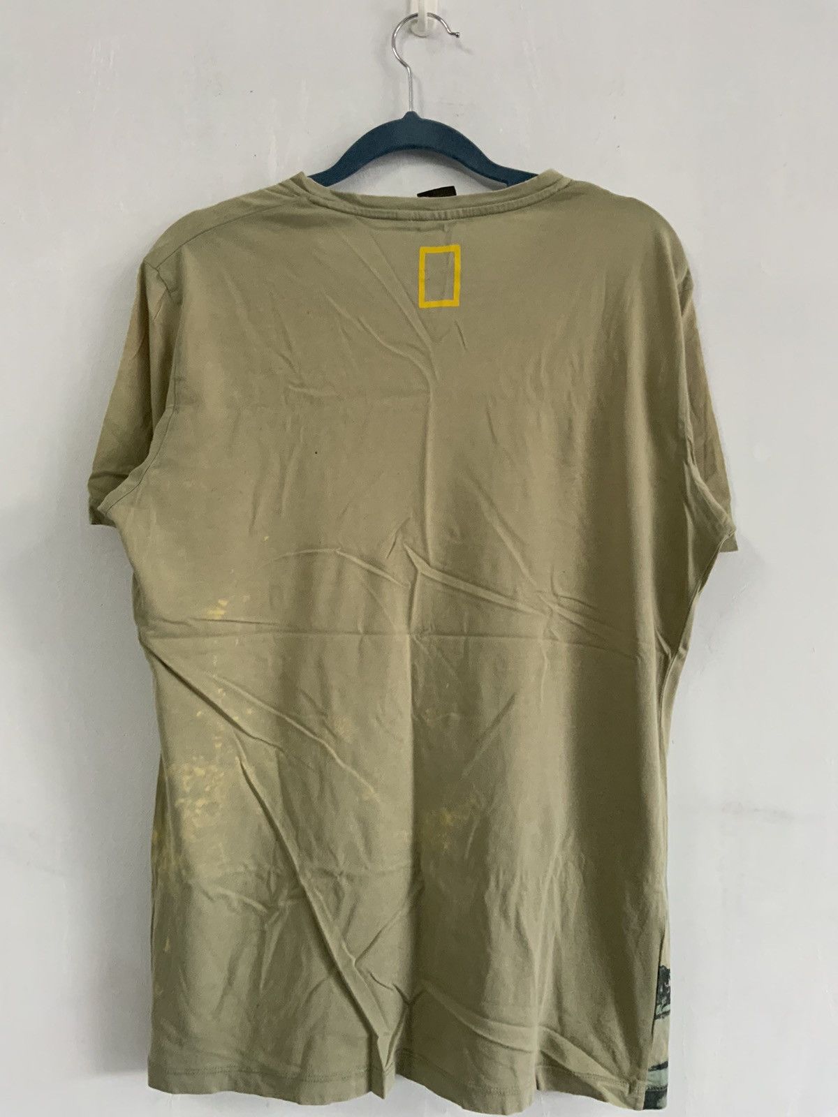 Uniqlo National Geographic Fade Rusty Uniqlo Japan Tee Size US M / EU 48-50 / 2 - 2 Thumbnail