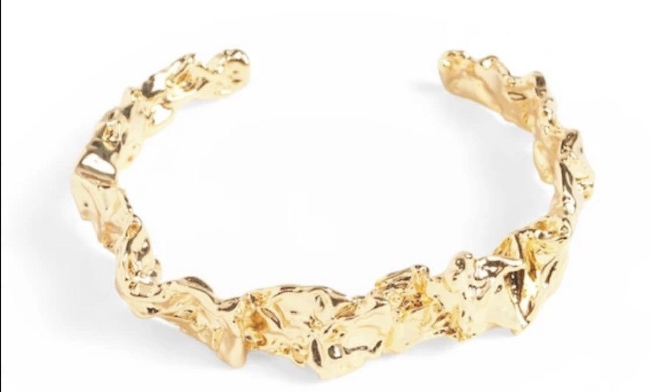 image of Amber Sceats Emery Cuff in Gold, Women's