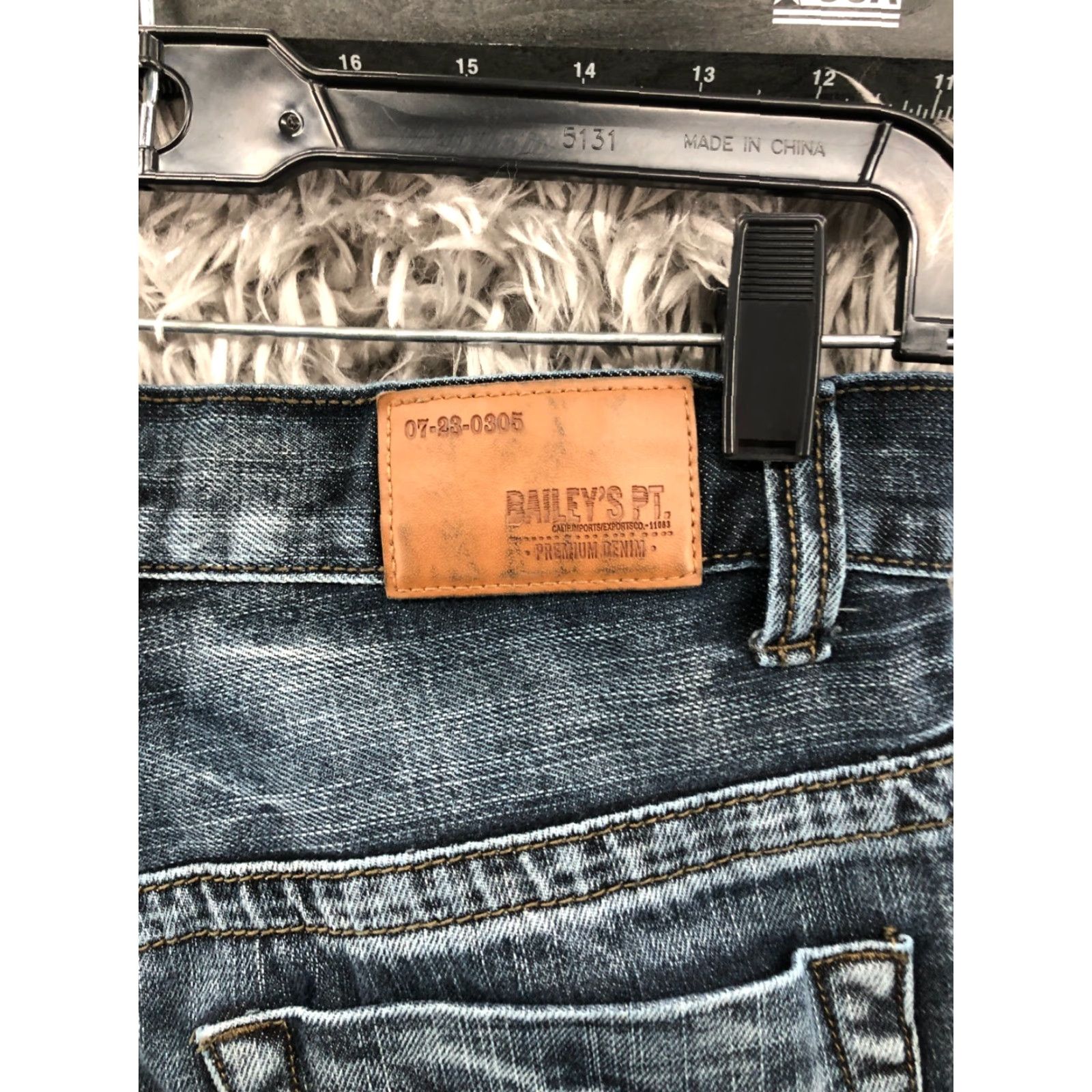 Denime Bailey's Point Jeans Main Selling Point Brand Bailey's Point Category Jeans Size 29 Mens Mid Rise Dark Wash Blue Denim 5-Pocket Regular Inseam 30 Size US 29 - 6 Thumbnail