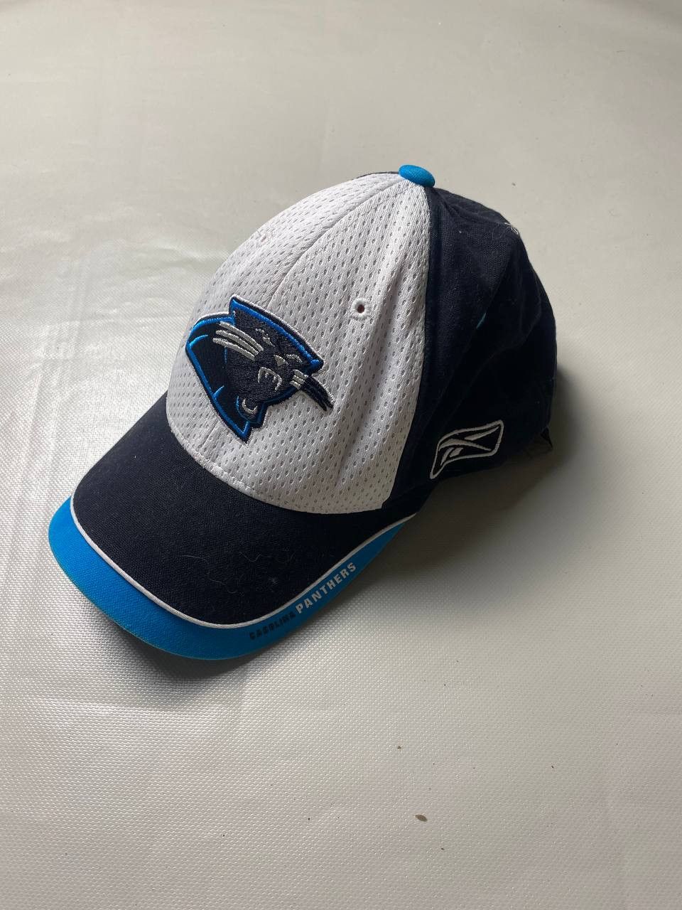 NFL × Vintage Vintage Reebok Carolina Panthers cap Size ONE SIZE - 1 Thumbnail