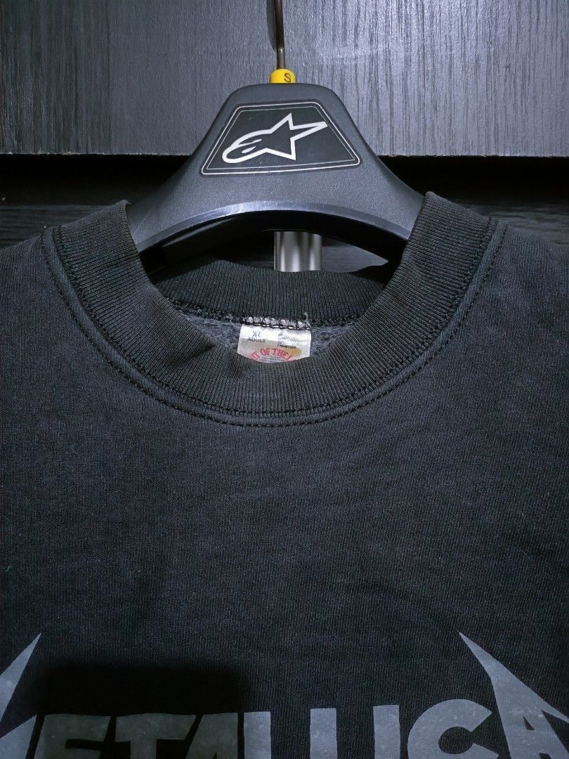 Band Tees × Metallica × Vintage Vintage 90s metallica sweatshirt spellout Size US XL / EU 56 / 4 - 6 Thumbnail