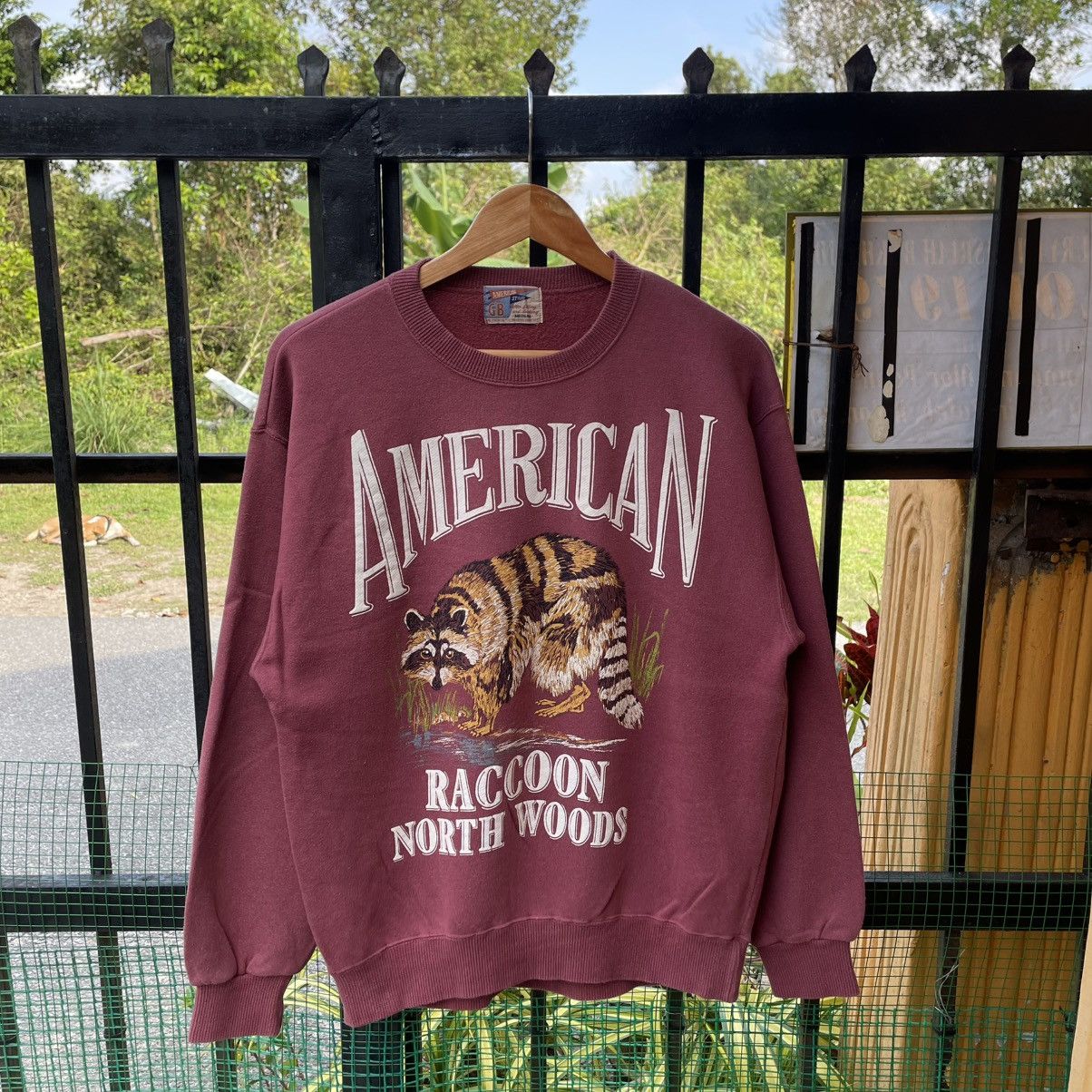Vintage 🔥Vintage Racoon America North Wood Big Image Sweatshirts Size US M / EU 48-50 / 2 - 1 Thumbnail