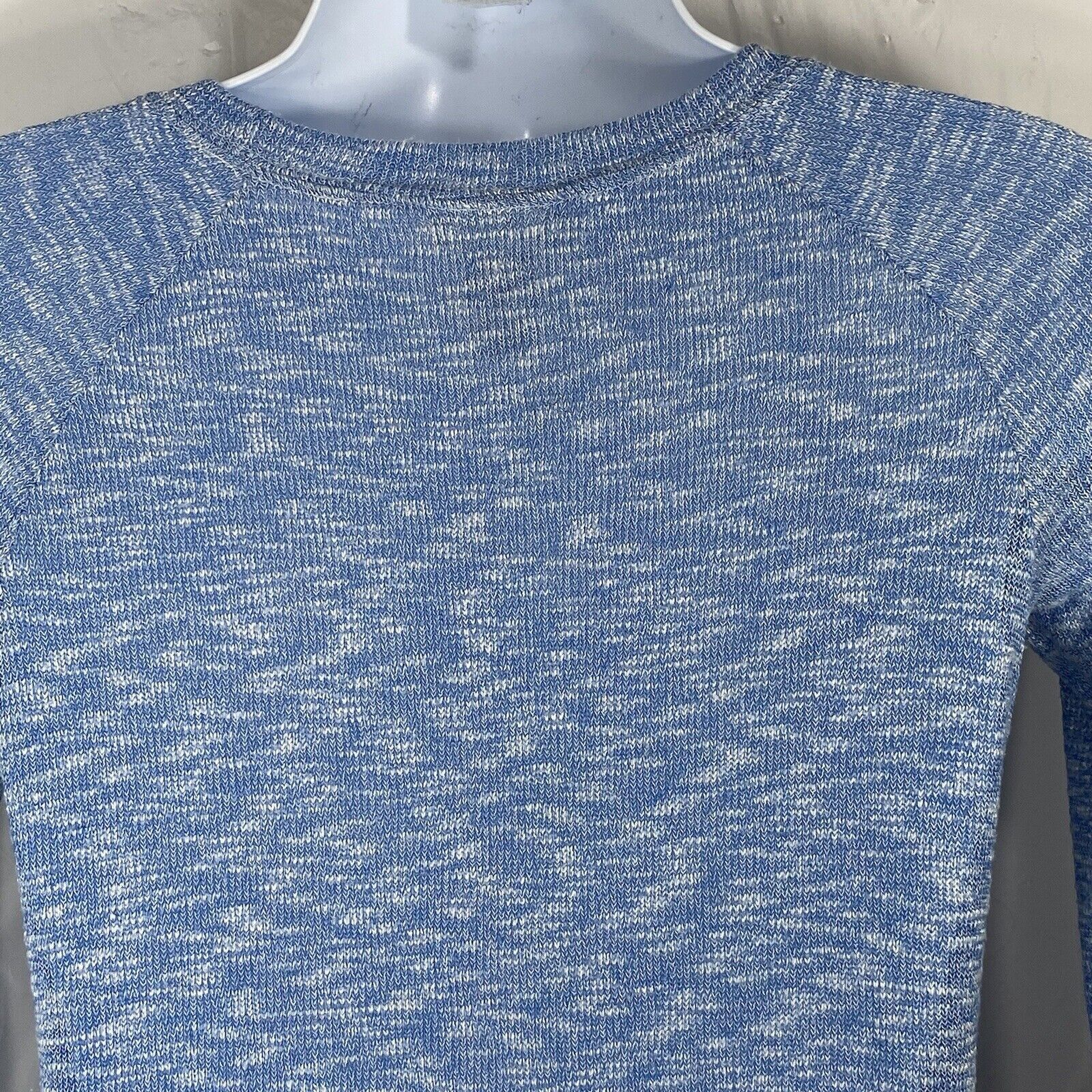 Disney Disney Mickey & Minnie Beach Crewneck Pullover Blue Sweater Size S / US 4 / IT 40 - 8 Thumbnail