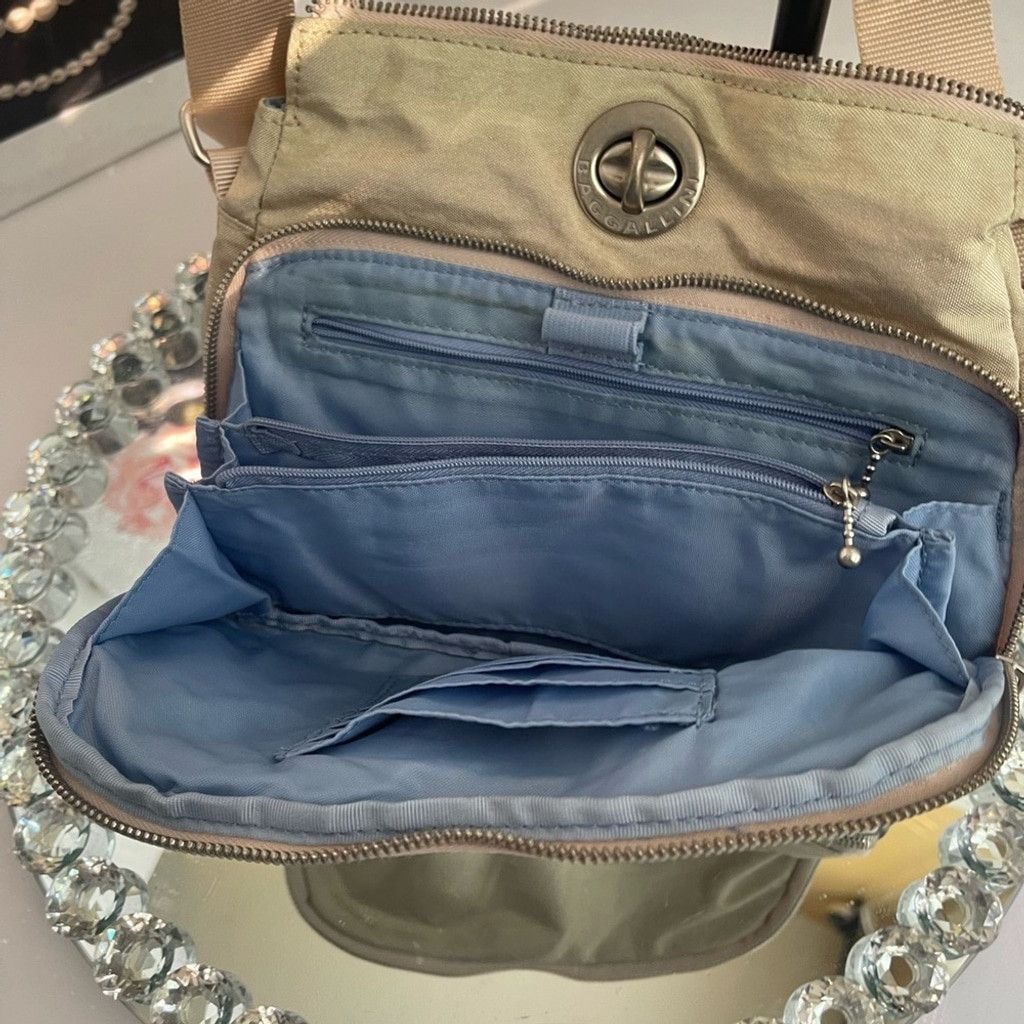 Other Baggallini turn lock grey bag Size ONE SIZE - 3 Thumbnail