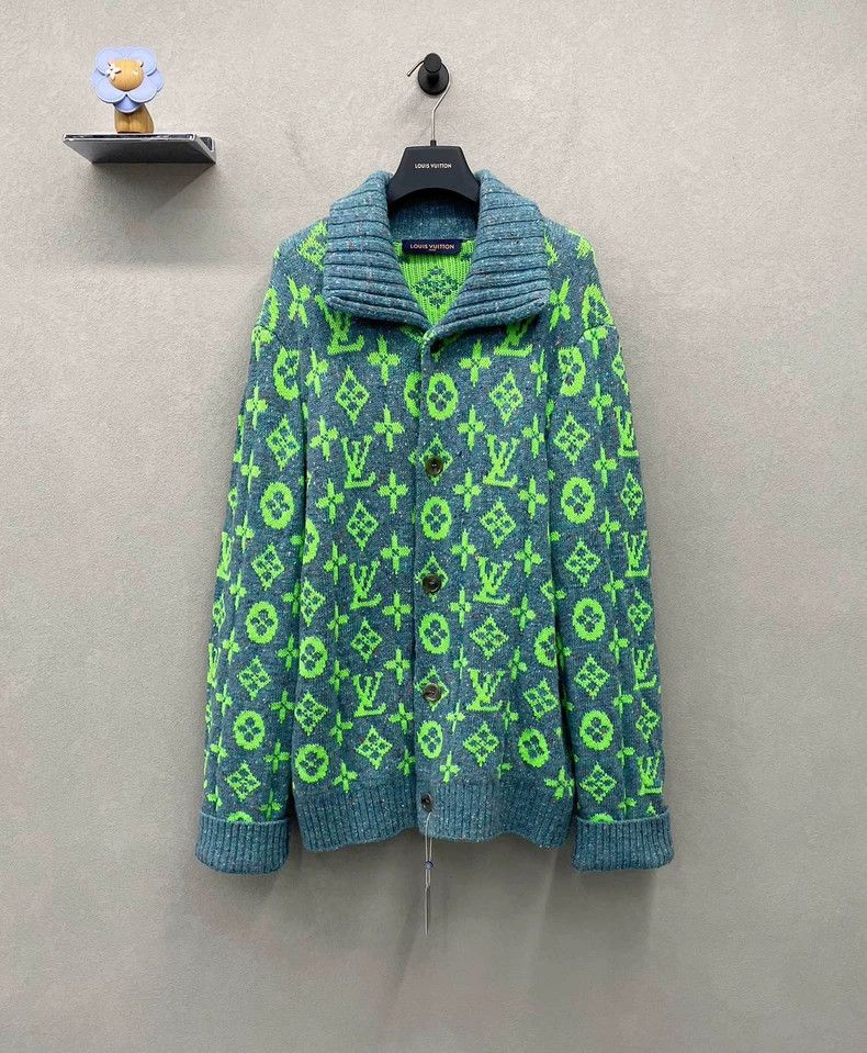 Louis Vuitton Louis Vuitton Year of the Tiger Limited Turquoise Cardigan Size US XXL / EU 58 / 5 - 1 Thumbnail