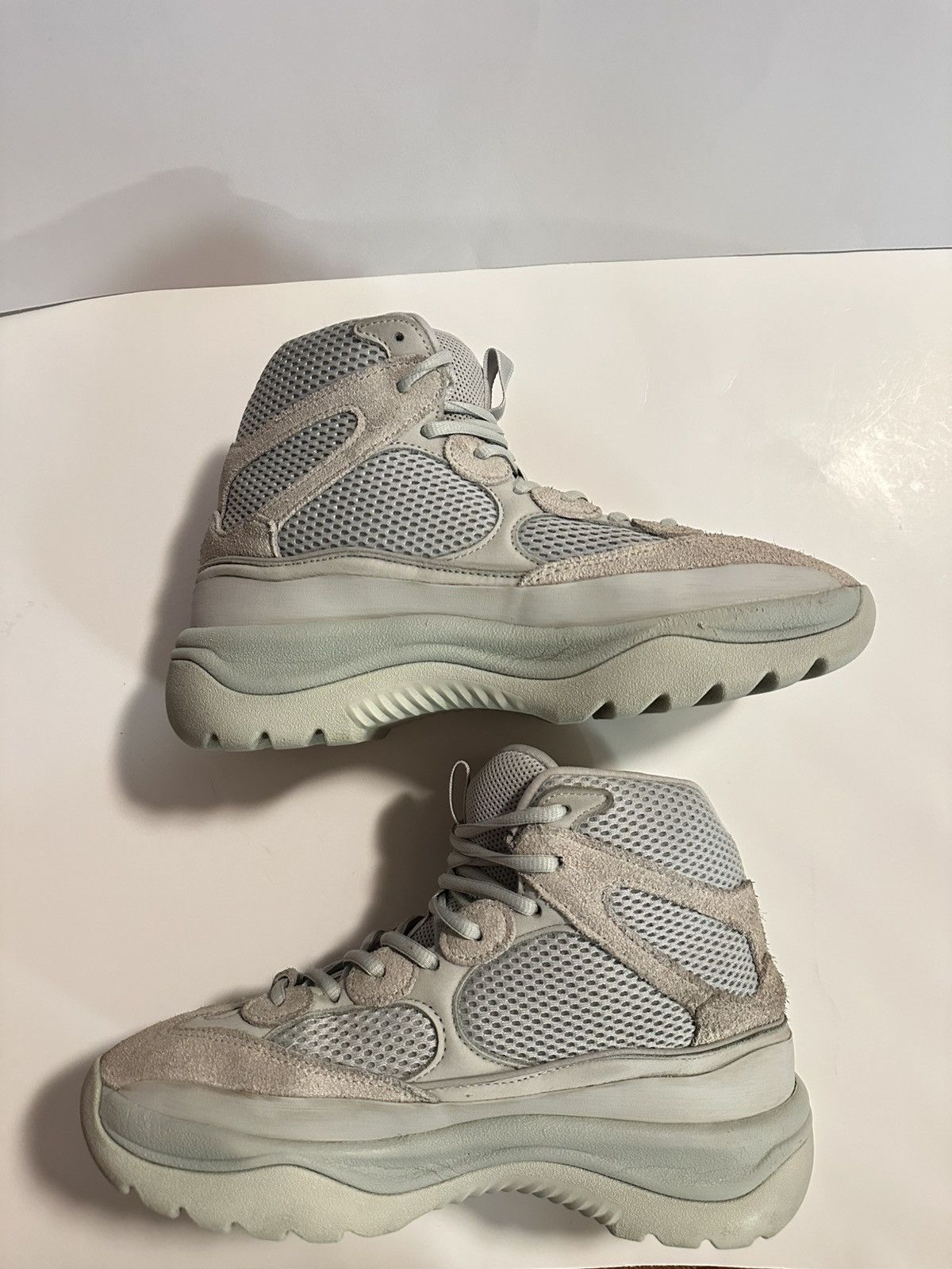 Yeezy Yeezy Desert Boot Salt Size US 8.5 / EU 41-42 - 2 Thumbnail