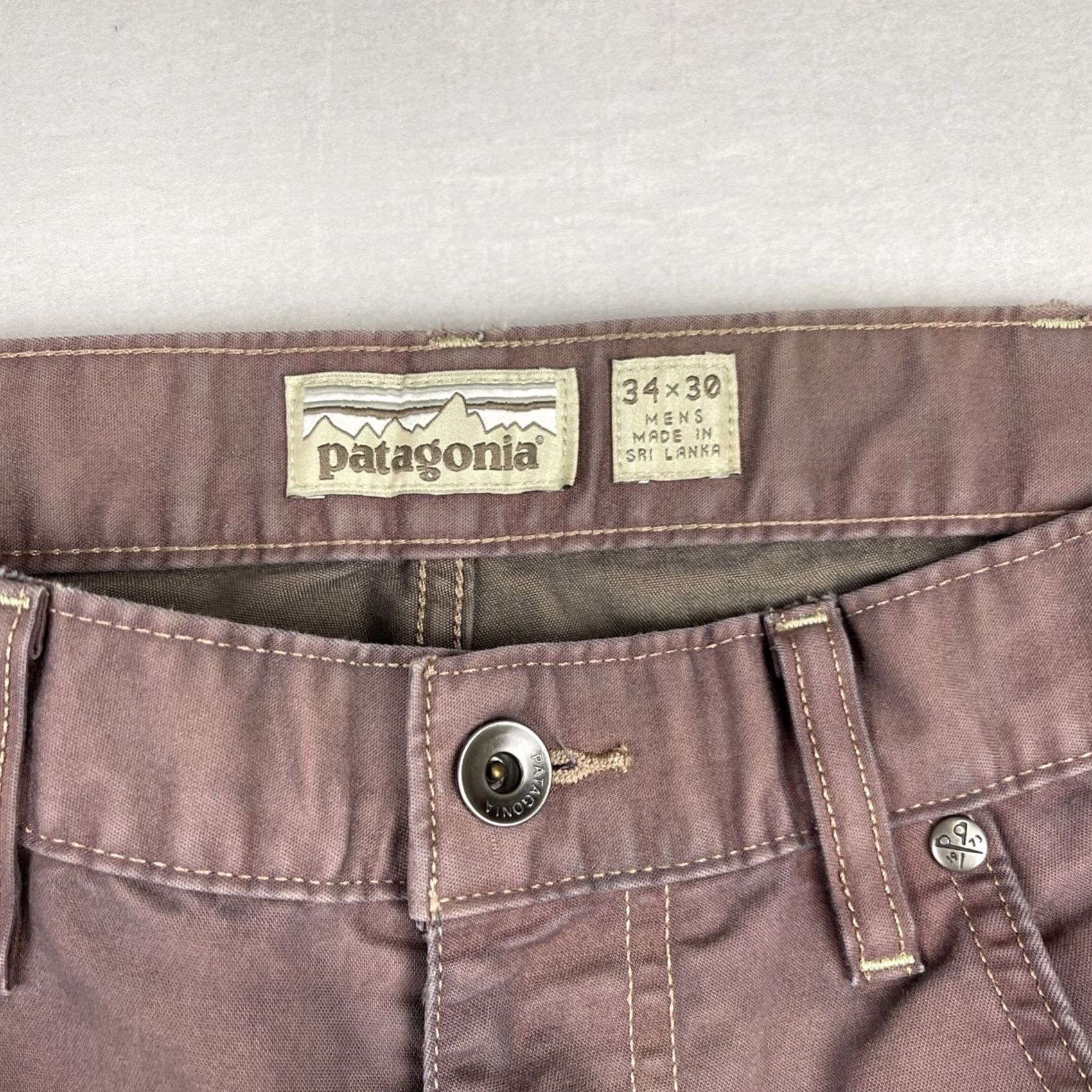 Patagonia Patagonia Pants Mens 34x30 Purple Performance Twill Jeans Iron Clad Jeans Shirts Pants Size US 34 / EU 50 - 6 Thumbnail