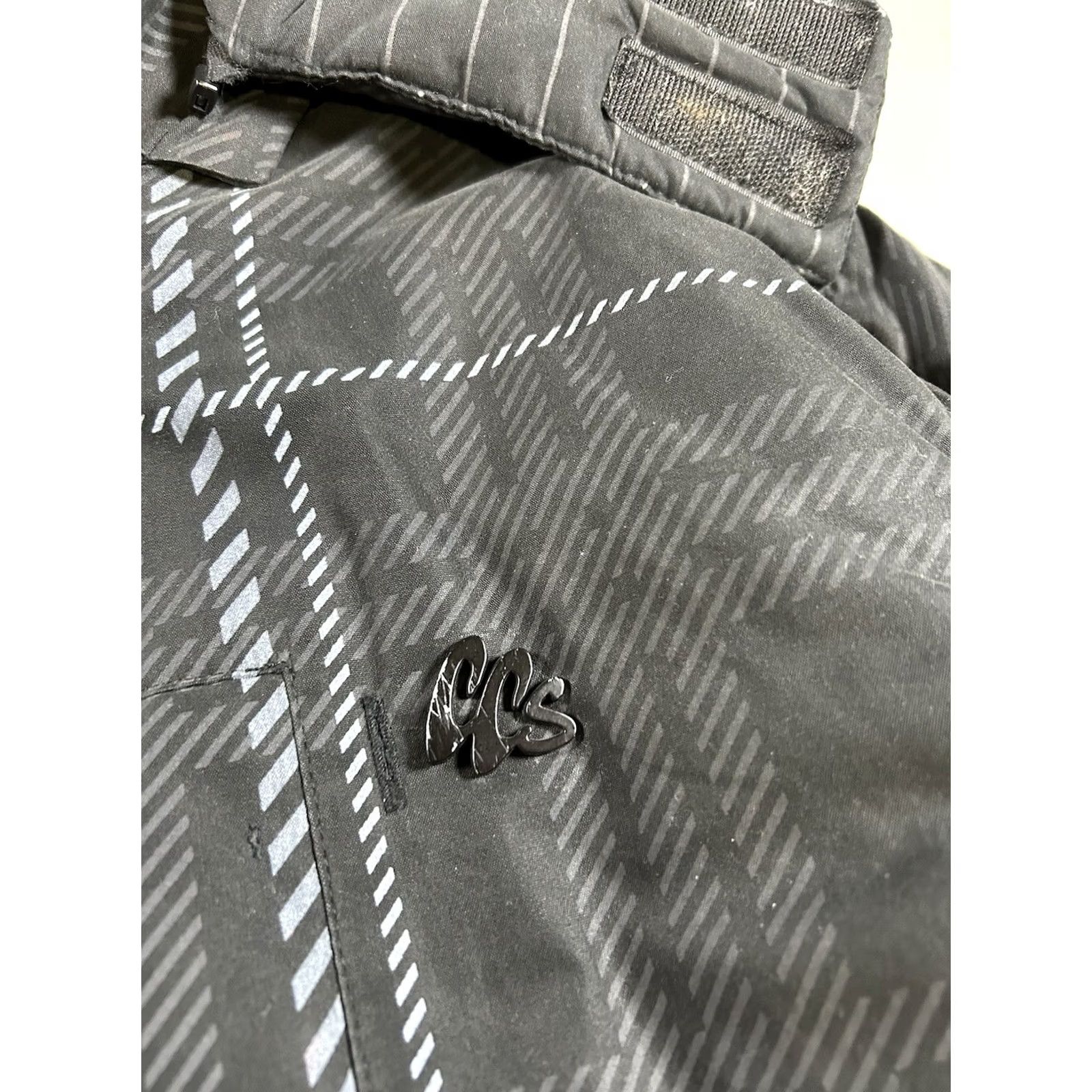 Vintage VINTAGE CCS Puffer Jacket Snowboard Skateboard Winter Reversible M Black Size US M / EU 48-50 / 2 - 6 Thumbnail