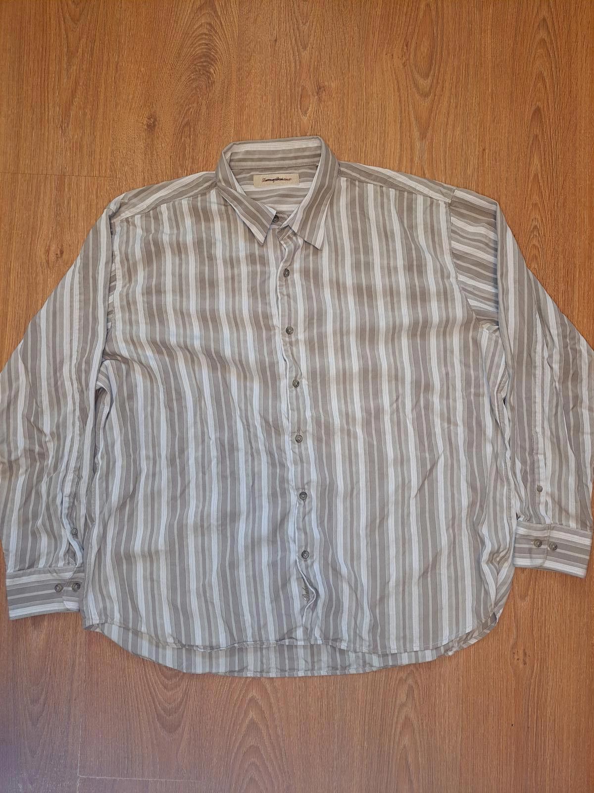 Tommy Bahama Tommy Bahama Button Up Shirt XXL Beige Striped 100% Silk Size US XXL / EU 58 / 5 - 1 Thumbnail