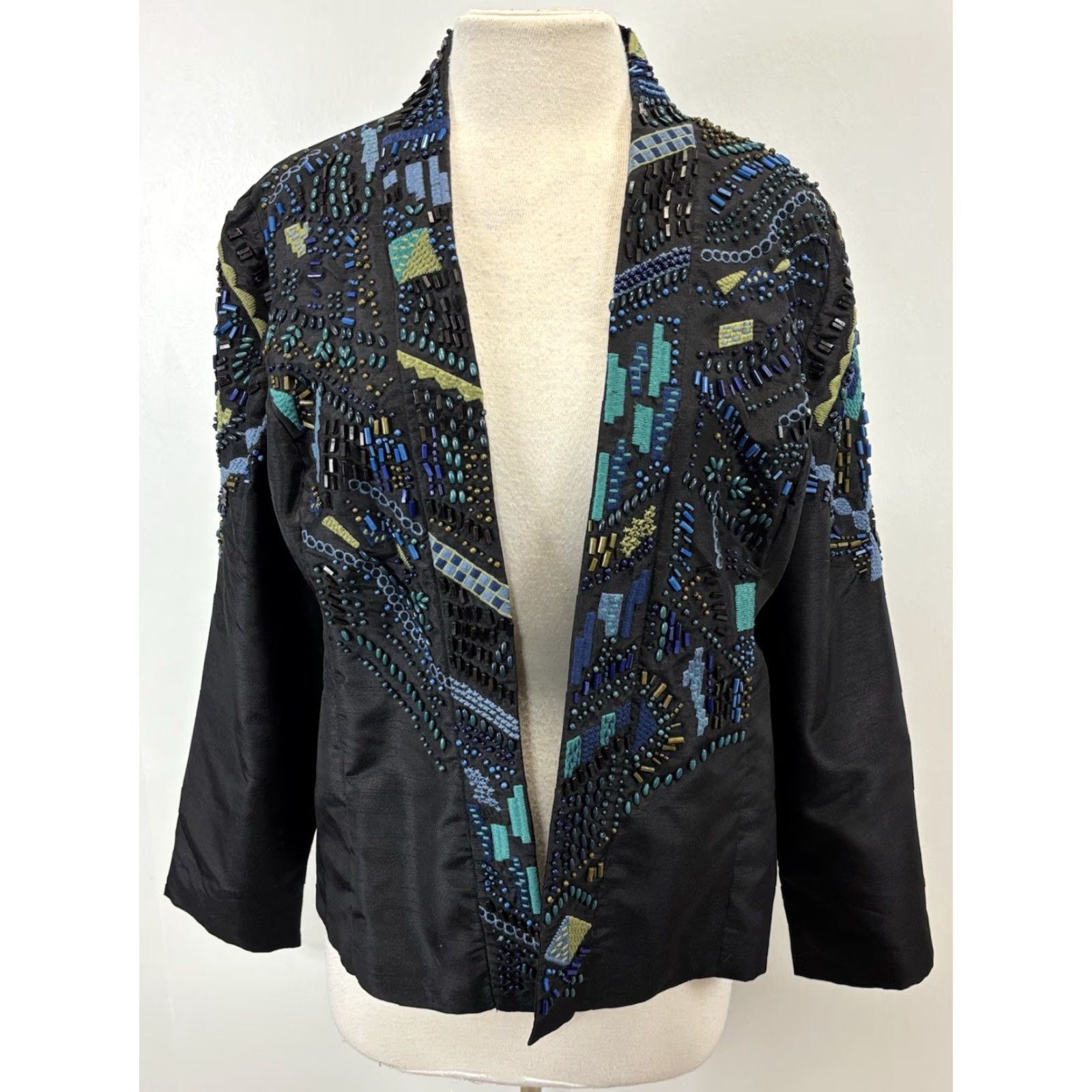 Vintage Chico's Blazer Women’s L Black Open Front Beaded Aztec Bohemian Southwestern Art To Wear Shirt/Blazer Women’s L Black Beaded Aztec Open Front Size L / US 10 / IT 46 - 2 Thumbnail