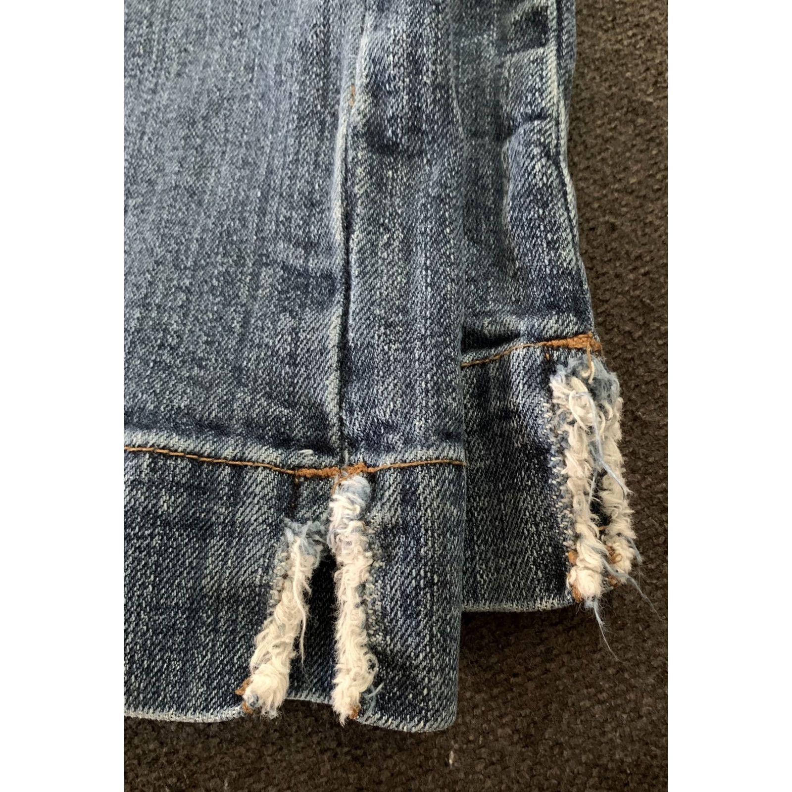Vintage Maurices Original Women’s Jeans Capri Regular Size 10 Blue Cotton Blend Stretch Zipper Button 22in Inseam Size 24" / US 00 / IT 34 - 5 Thumbnail